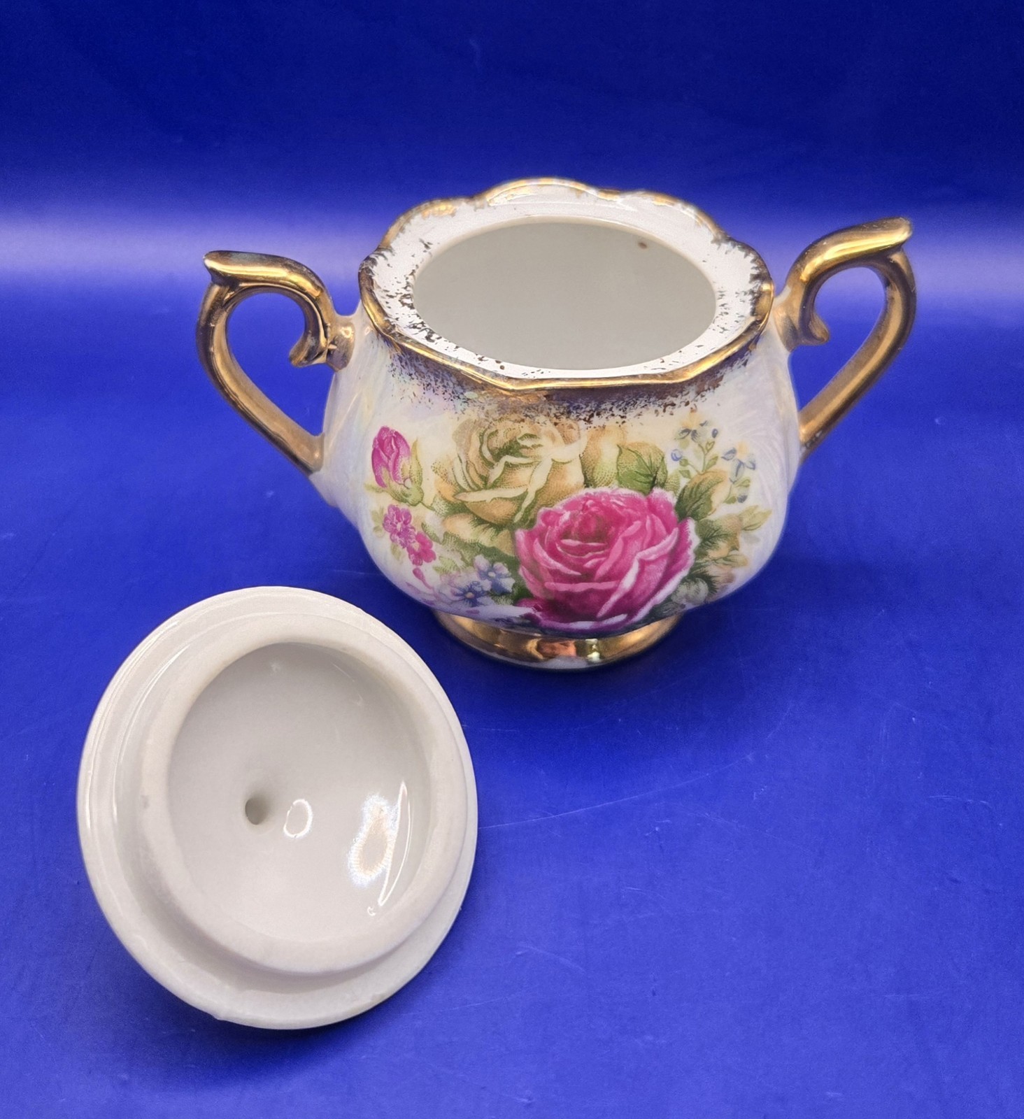 Vtg Ucagco Ceramic Rose Pattern Sugar Bowl w/Lid & Creamer Set ~ Made In Japan🌹