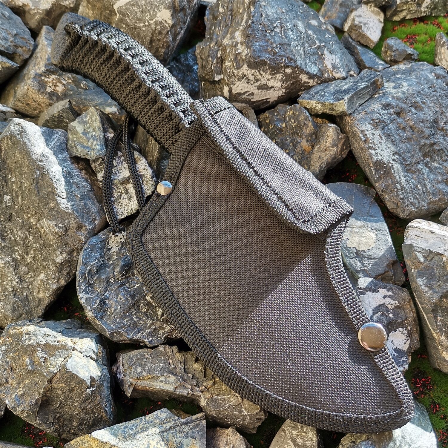 Exquisite Field Combat Universal Binding Handle for Self Defense Sharp Axe Tool