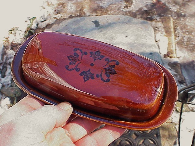 1967-1973 Homer Laughlin Sheffield Amberstone Quarter Pound COVERED BUTTER DISH