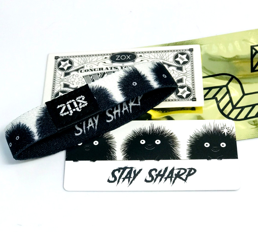 ZOX *STAY SHARP* Silver Single Small Goldie Wristband w/Card & WHITE STAR CARD