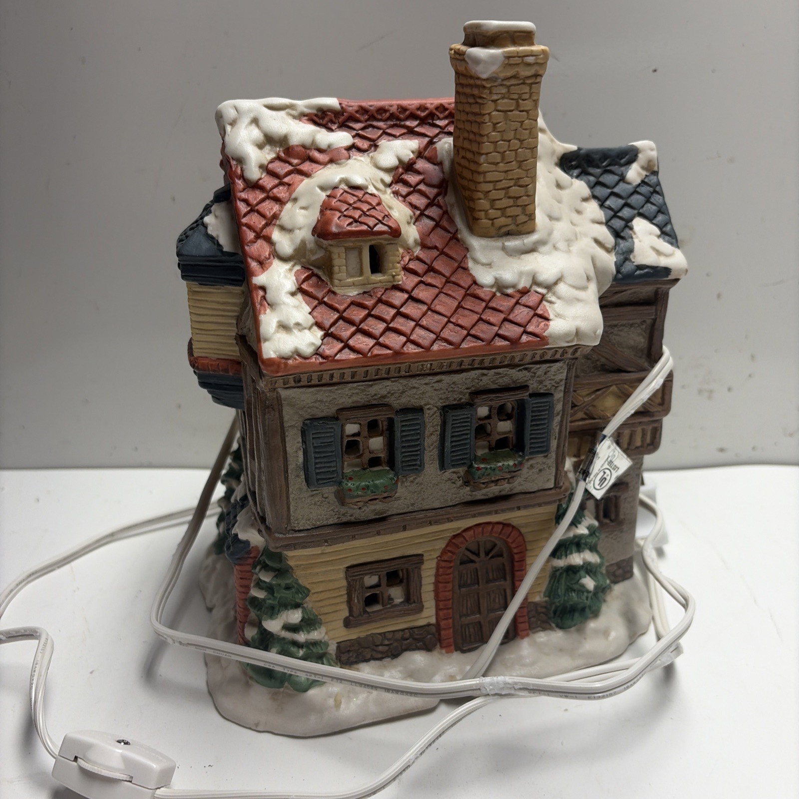 1993 Mervyns Village Square Doctor’s Office House LIGHT CORD NOT INCLUDED
