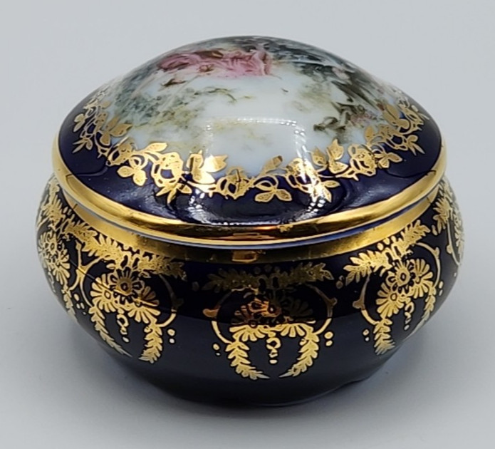Limoges Cobalt Blue with Gold Accents Floral Lid Trinket Box 2 1/2″ x 1 3/4″
