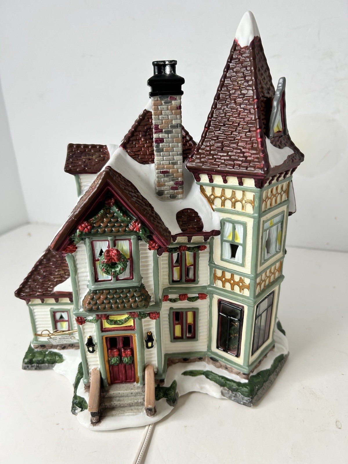 The village collection by St Nicholas Square Dr Office Retired Illuminated