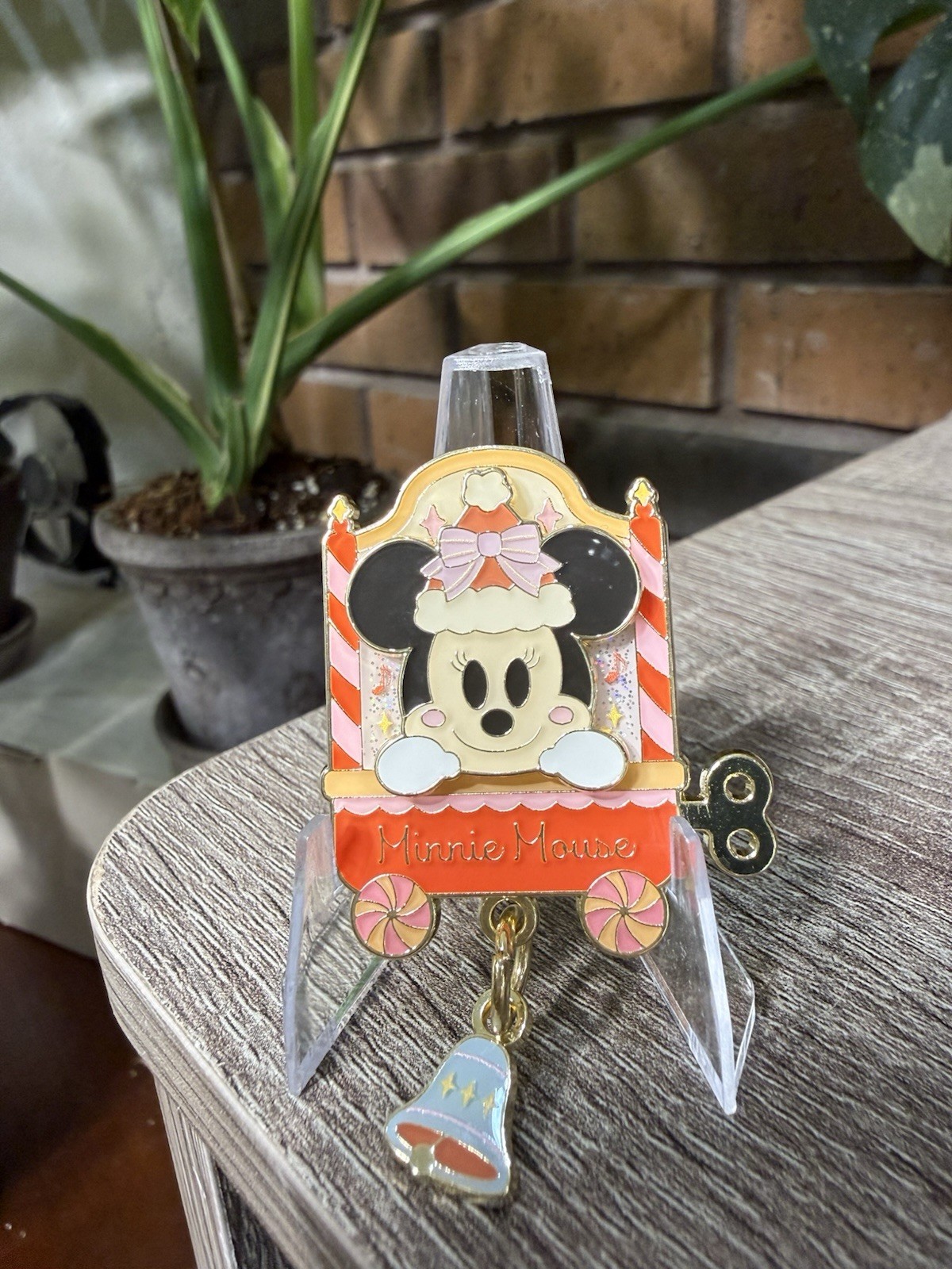 2024 Shanghai Disney Resort Pin on Pin Christmas Train Minnie Blind Box Pin