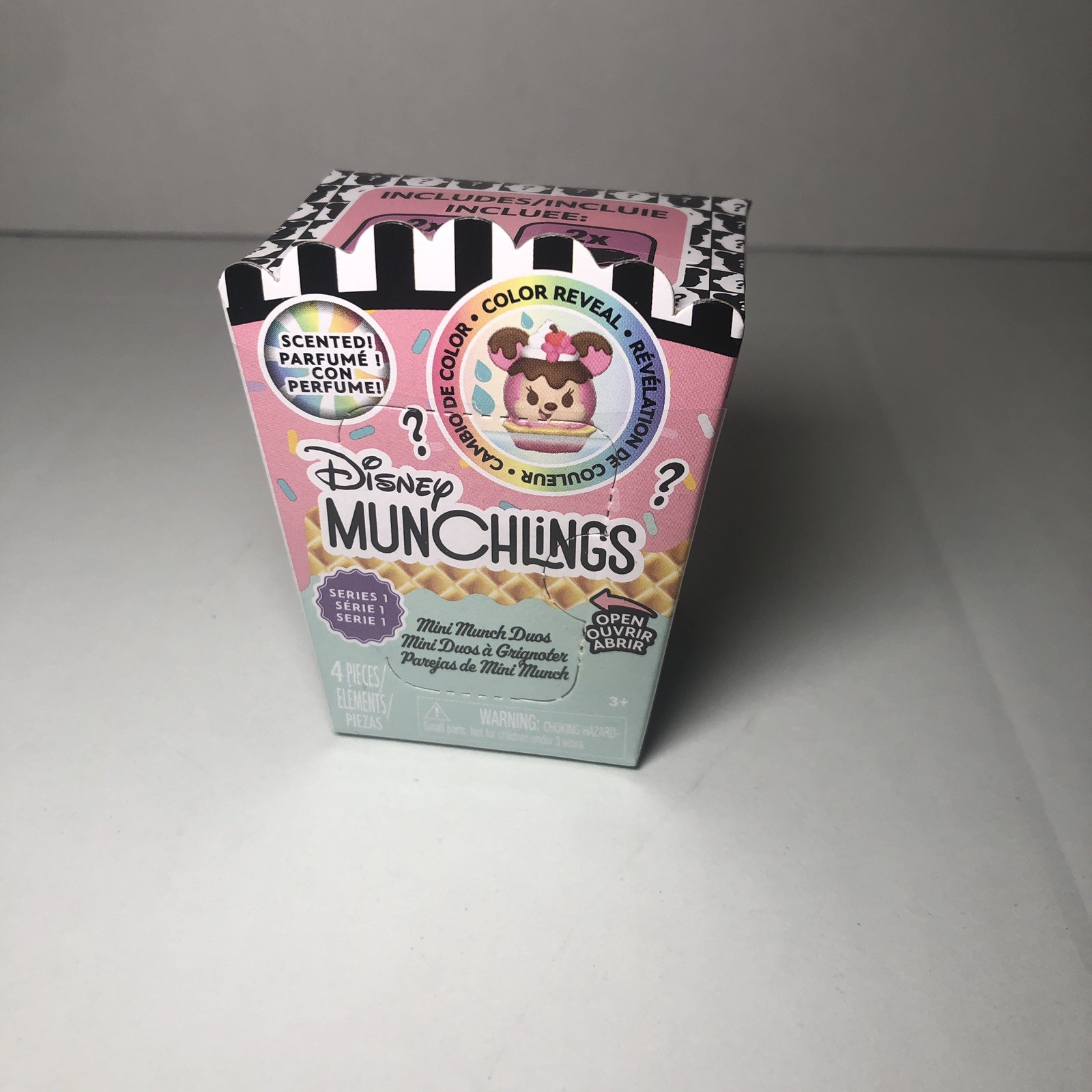 Disney Munchlings Mini Munch Duos Series 1 Mystery Box 7 Packs Counter Display