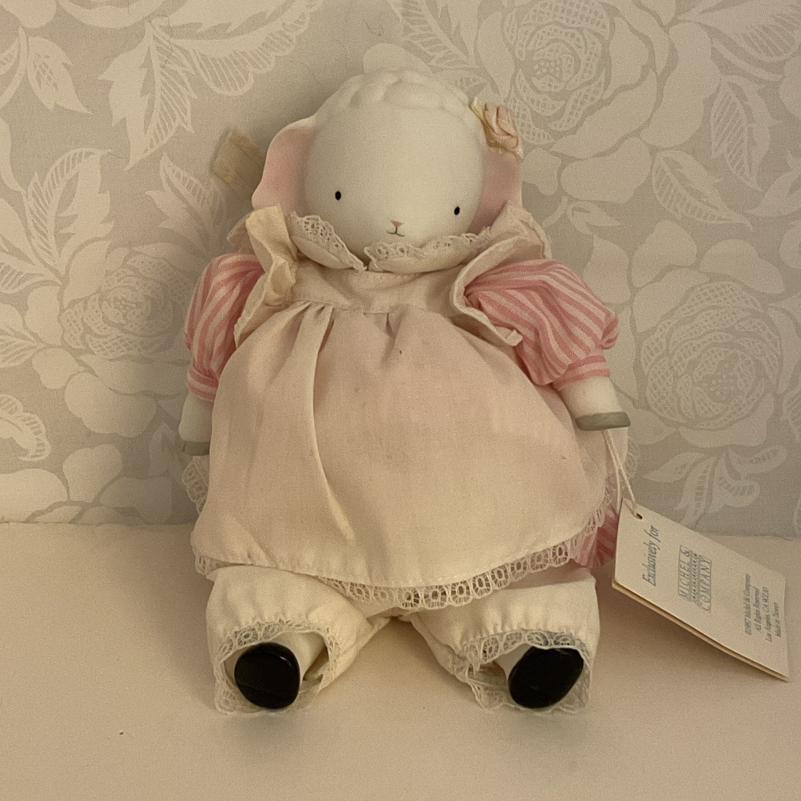 VTG 1987 Michel & Company ~My Lamby pie~ w/tag white lamb pink dress white apron
