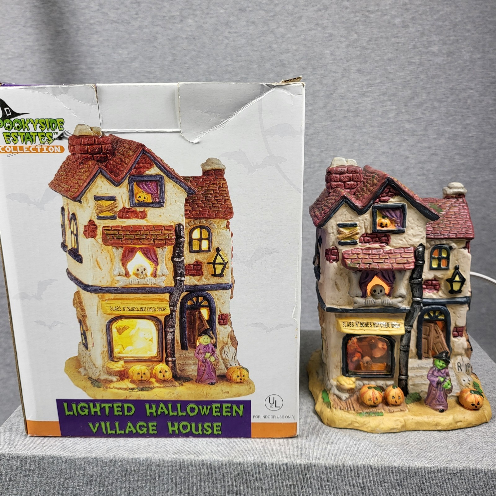 Halloween SPOOKYSIDE ESTATES Lighted Village Witch Butcher Shop Haunted House