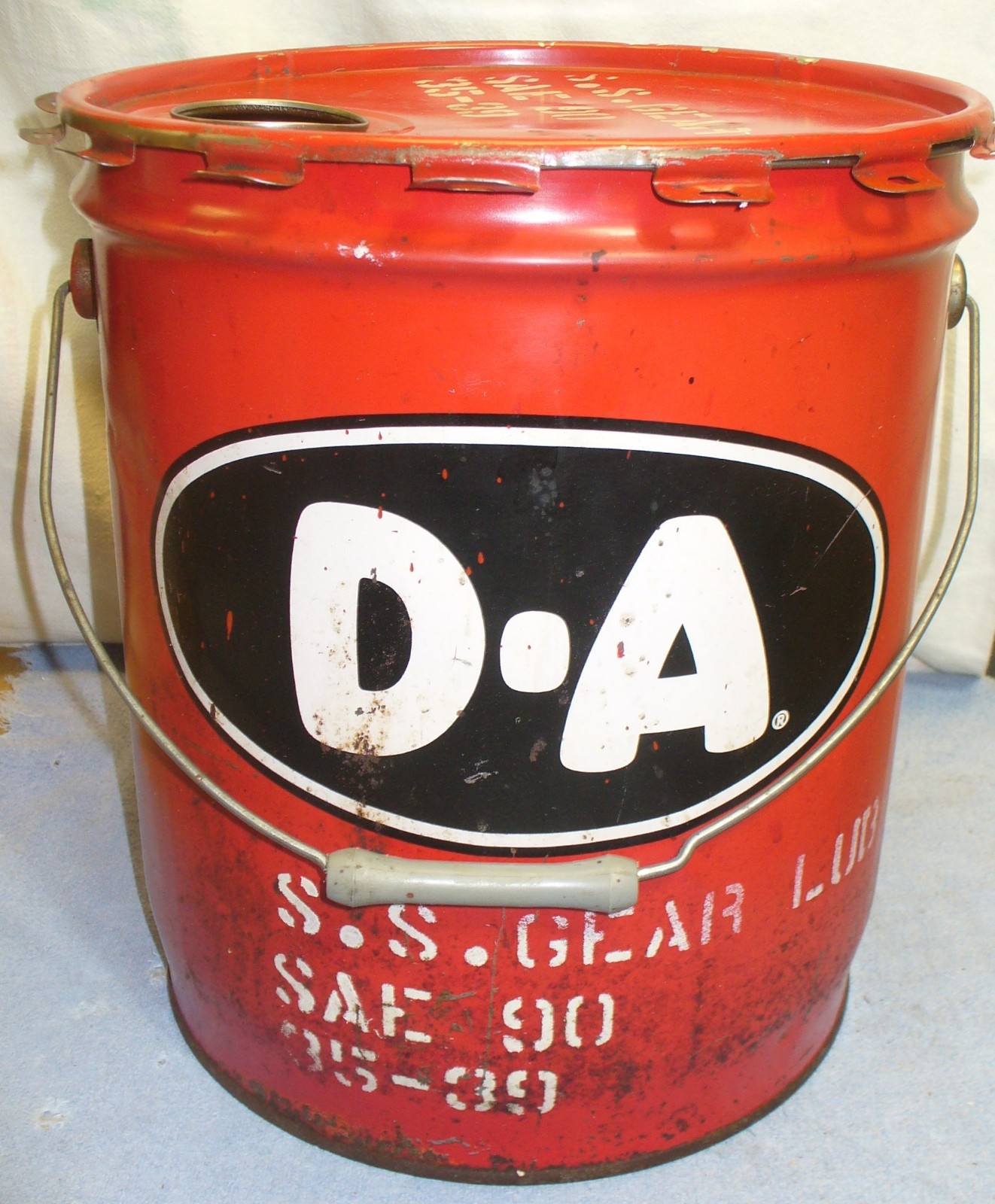 D-A S.S. Gear Lube SAE 90 used empty 5 Gallon Bucket with lid missing pour spout