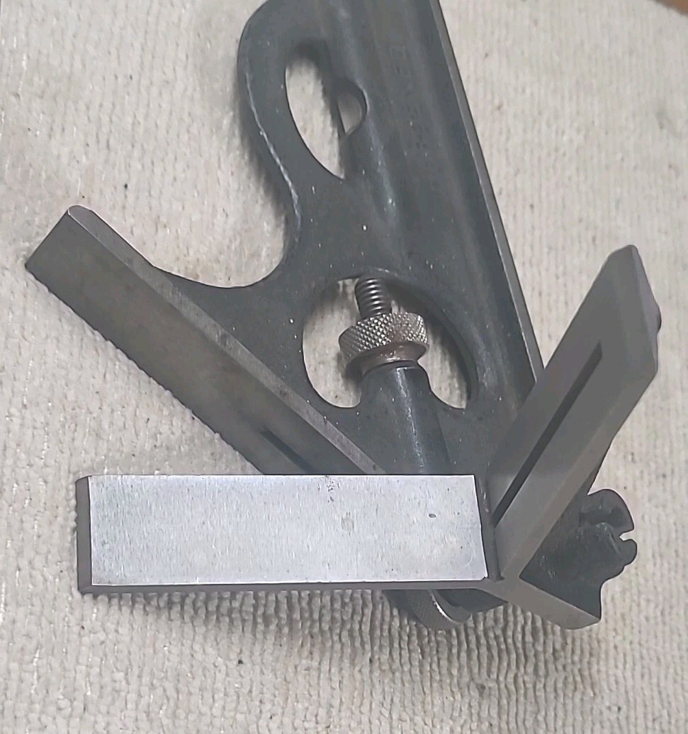 Stanley Handyman #H1222 1/2 12″ Combination Square & Center Finder