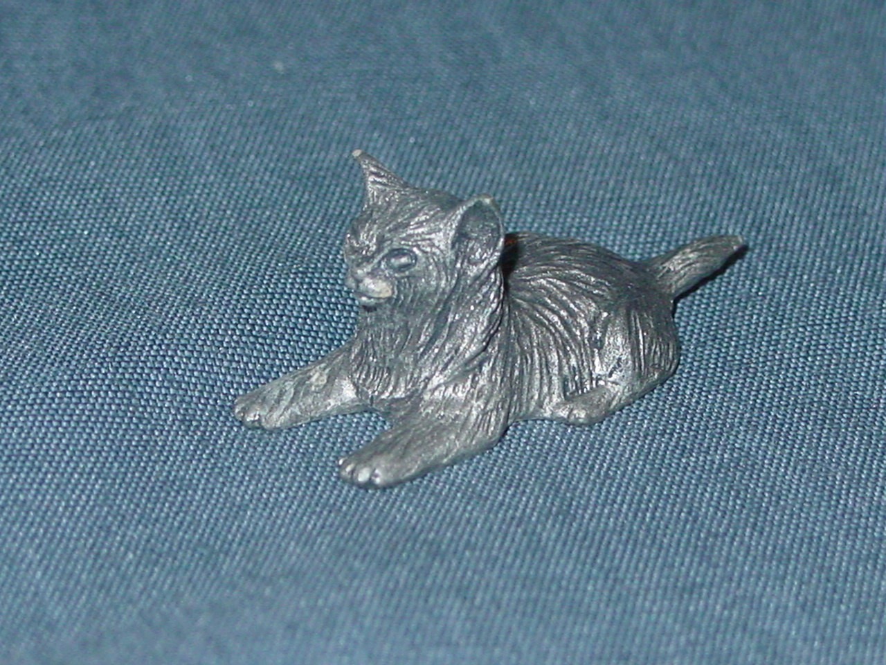 Hudson Pewter Cat Figurine Wilson Vintage Made in USA Miniature