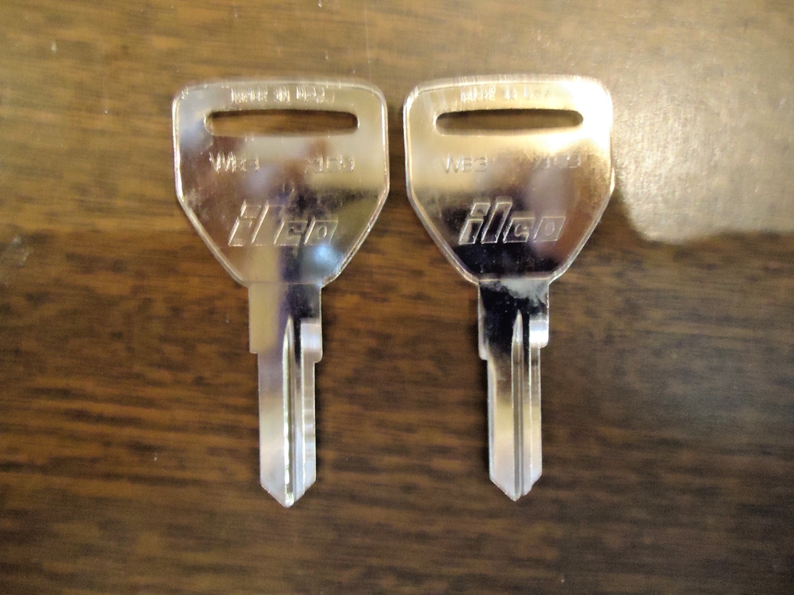 Ilco X169 Key Blank Fits Ford Freightliner Delorean WB3 Lot of 2 BOX 9