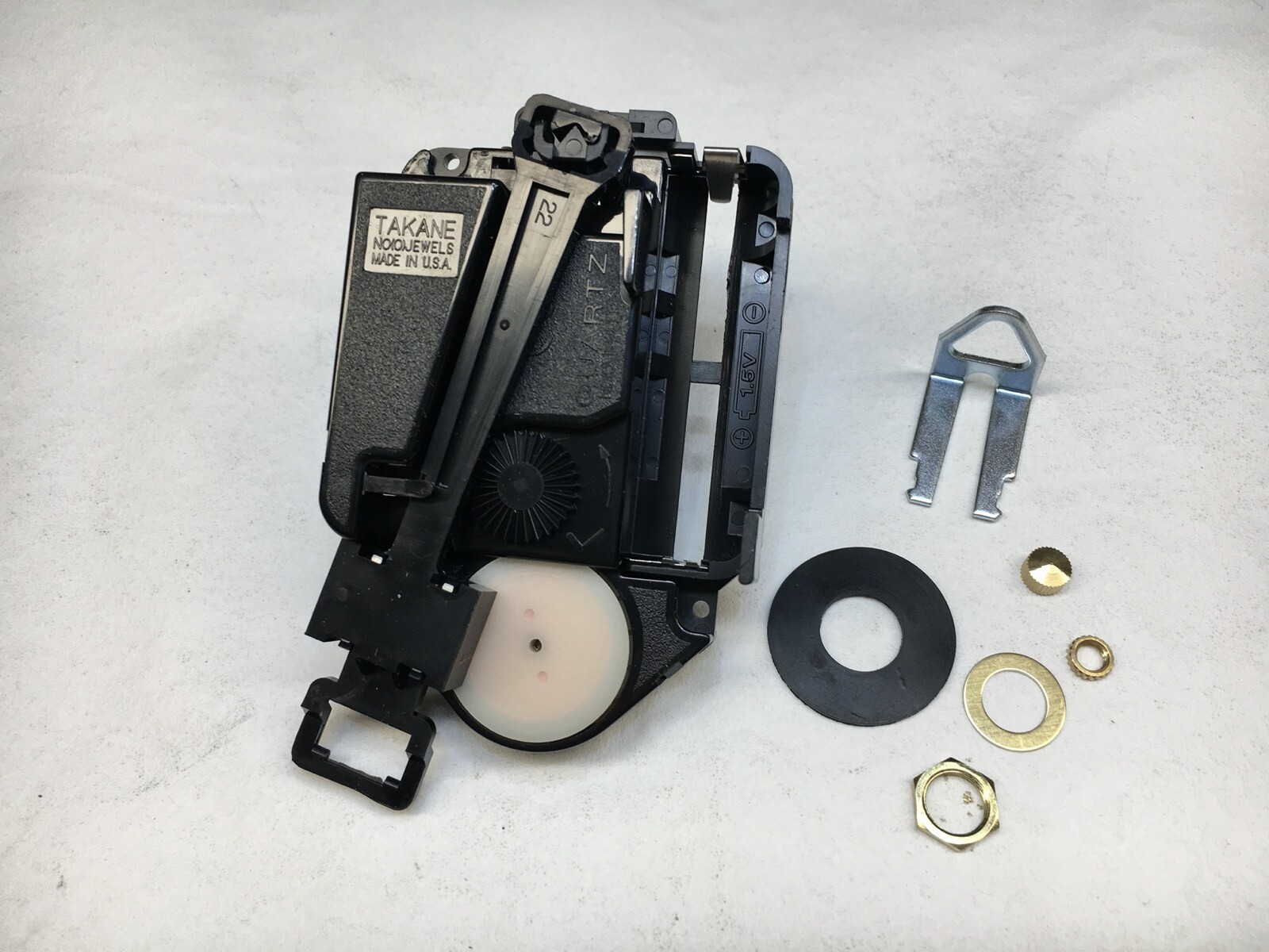 Takane Quartz Battery Pendulum Movement Fits 5/8″ Dial Made in USA
