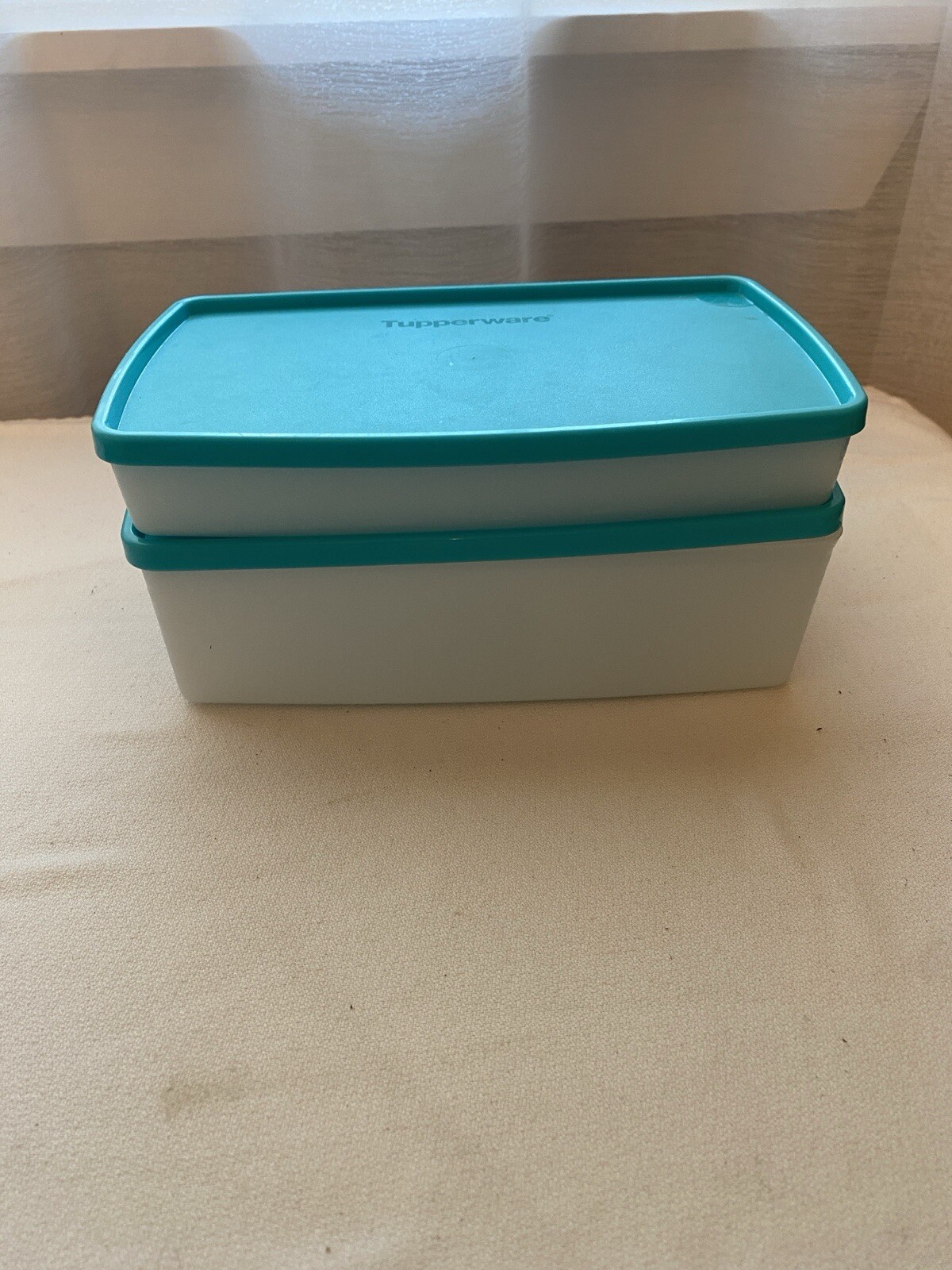 Set 2 Tupperware Snowflake Freezer Storage Container Turquoise Lids 600 ml 13L