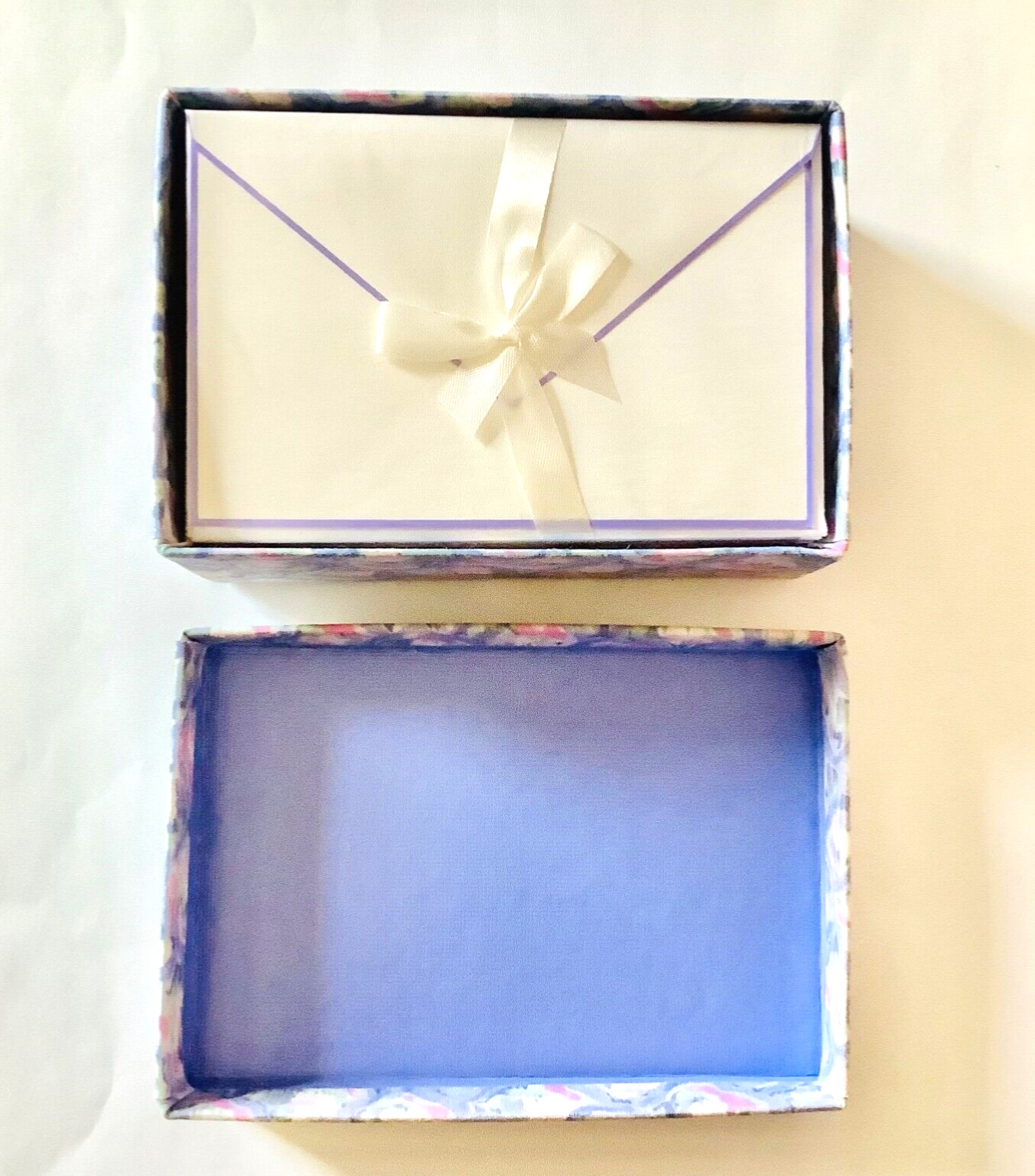 STATIONERY Vtg Renner Davis NEW Boxed Set Notecards Lavender & Ivory 3.5 x 5.5