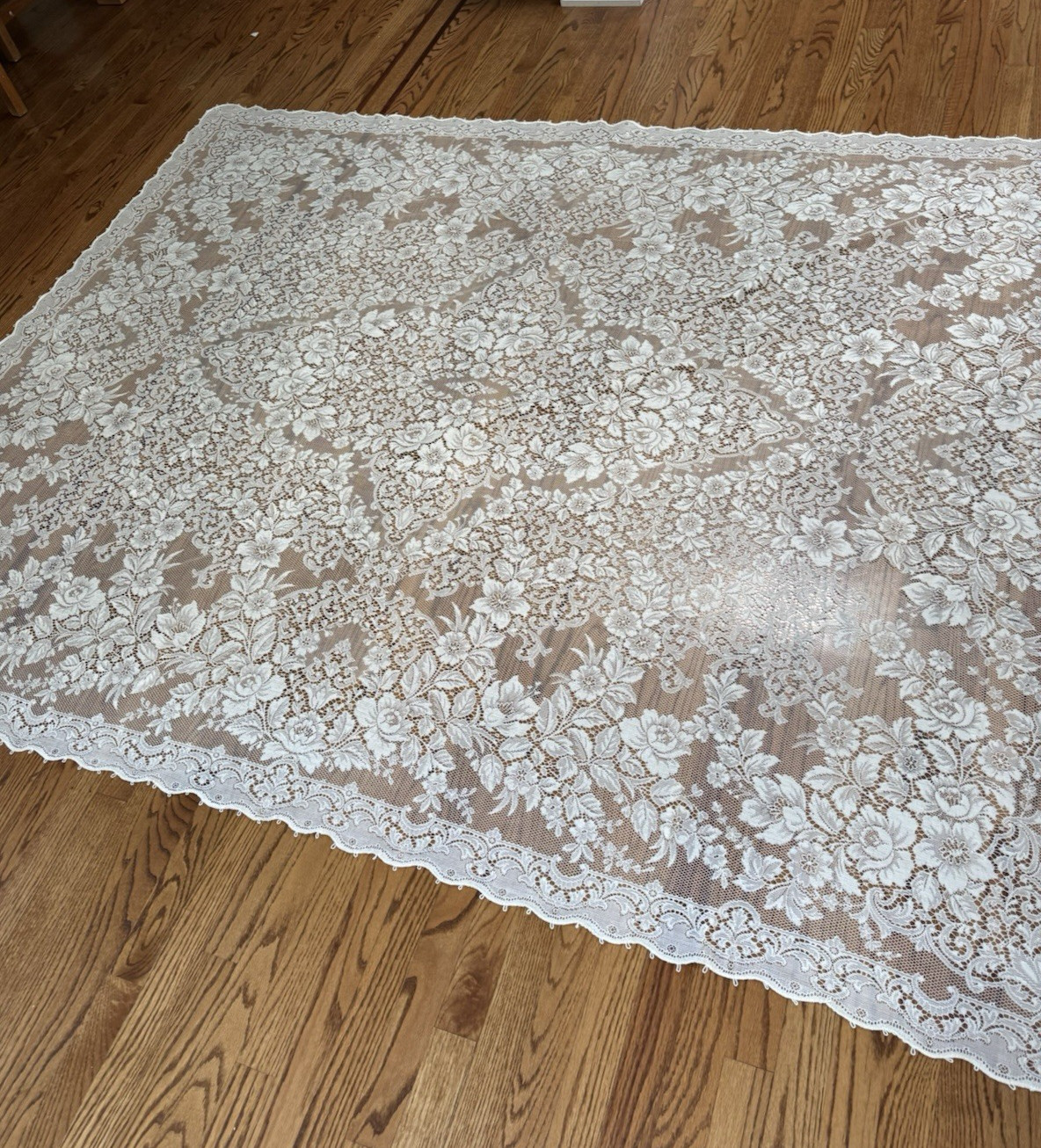 Vintage Quaker Lace Tablecloth No 7710 Floral Rose Ivory Cream 72″ x 90″ Oblong