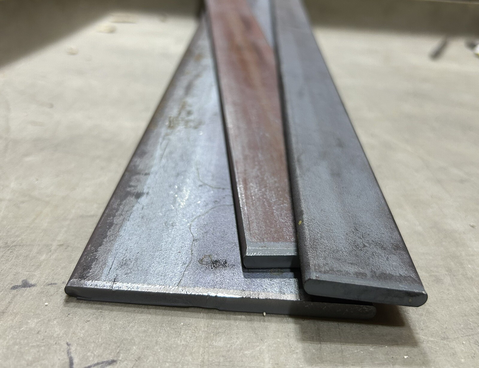 5160 High Carbon Spring Steel knife making Bar Stock forging 1/4″ x 2″ x 36″