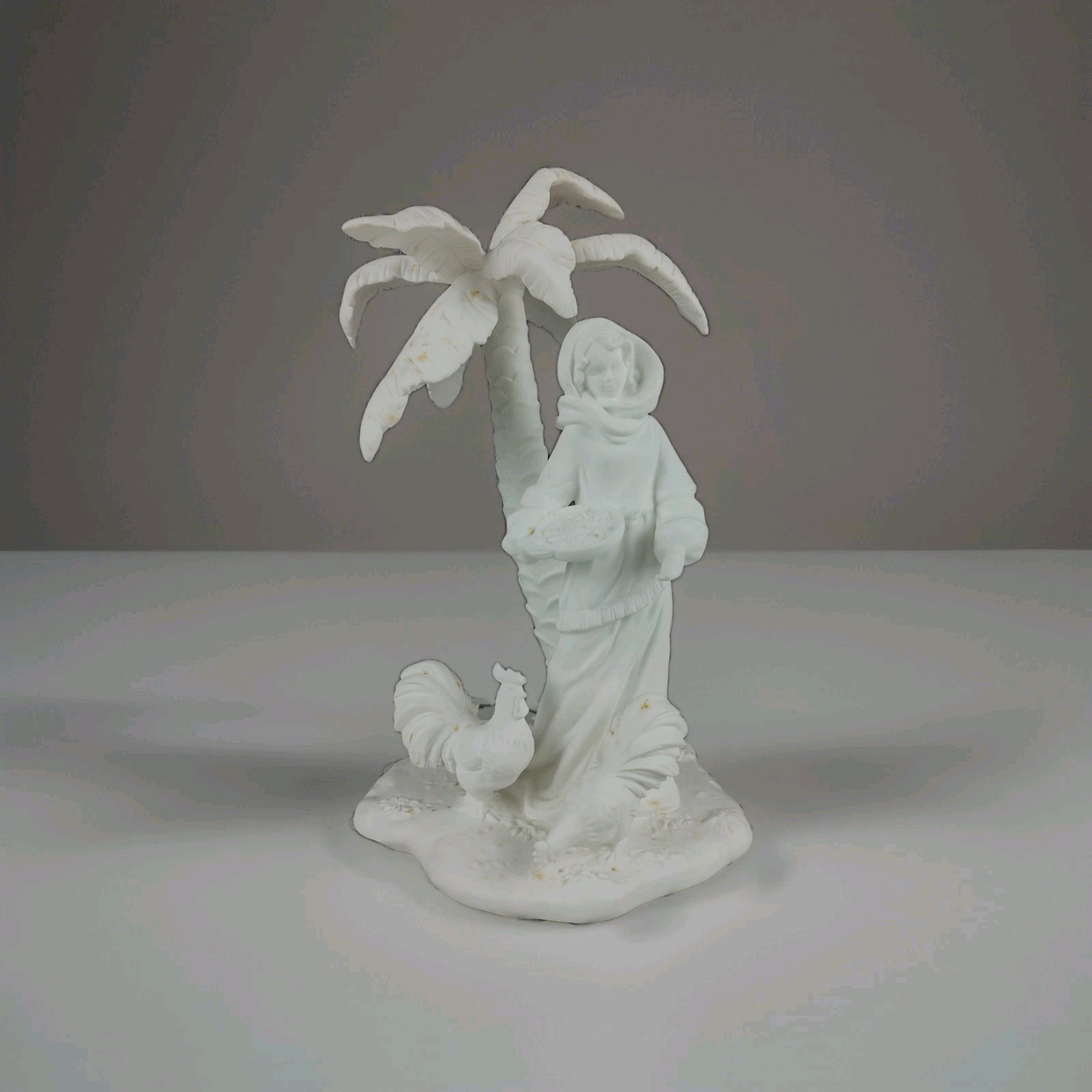 LENOX NATIVITY INNKEEPER’S DAUGHTER Bone China Bisque Original BOX