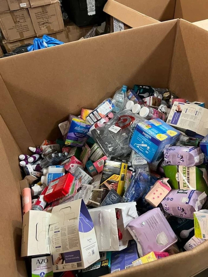 Wholesale Amazon Mystery box Assorted Brand Name Deals