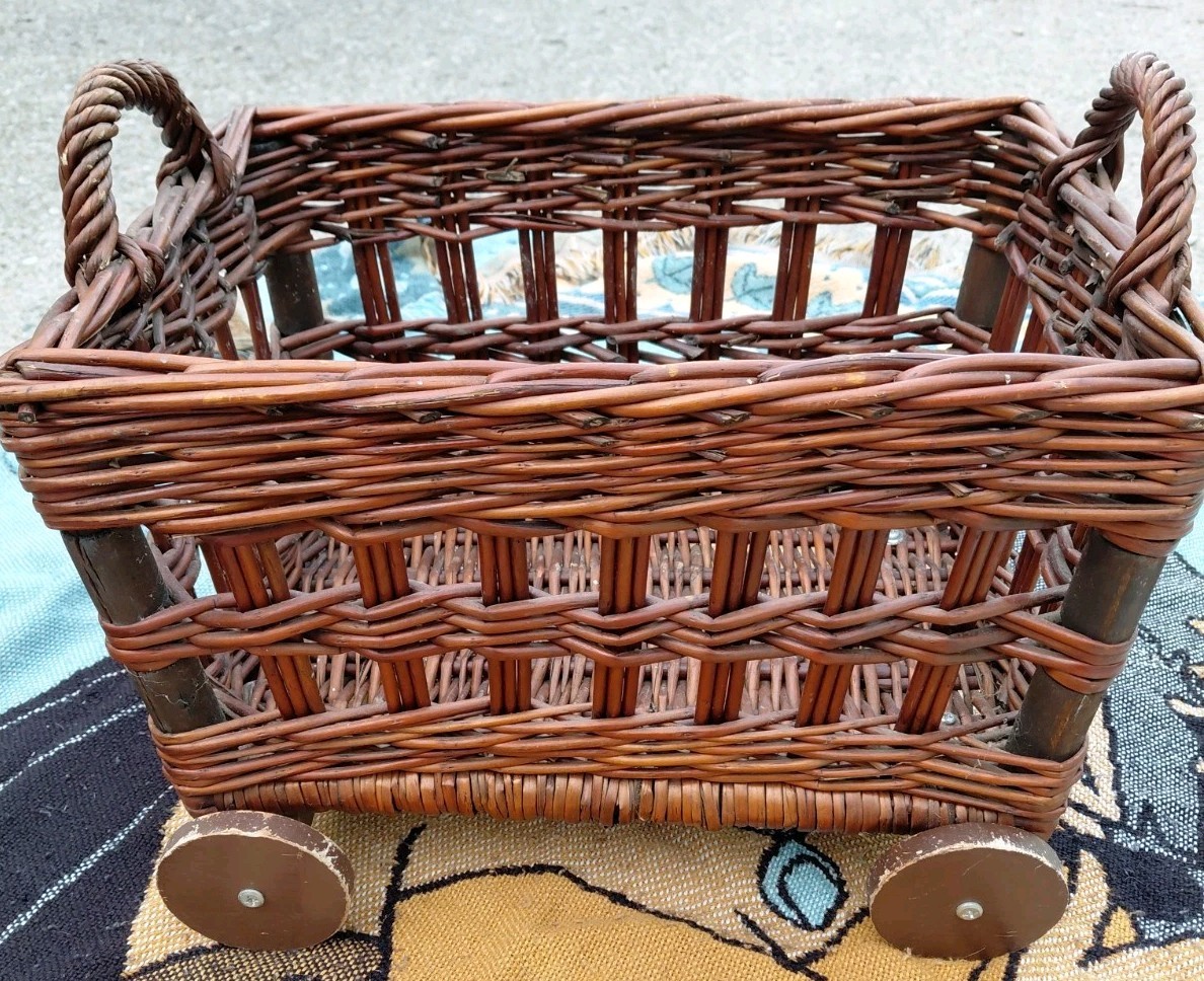 Vtg Wicker Roller Toy Basket Natural Rattan Reed Wood Wheels 19″ Nursery Storage