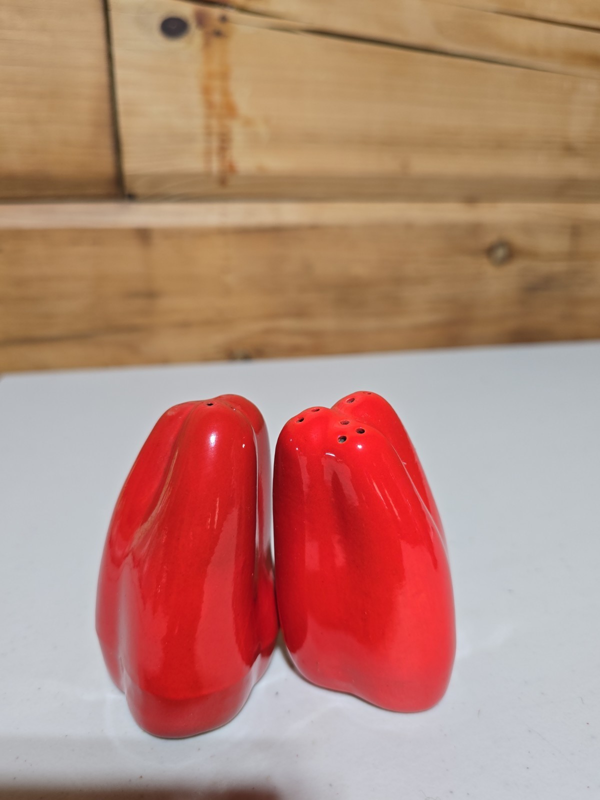 Vintage Glossy Ceramic Realistic Red Pepper Salt & Pepper Shakers