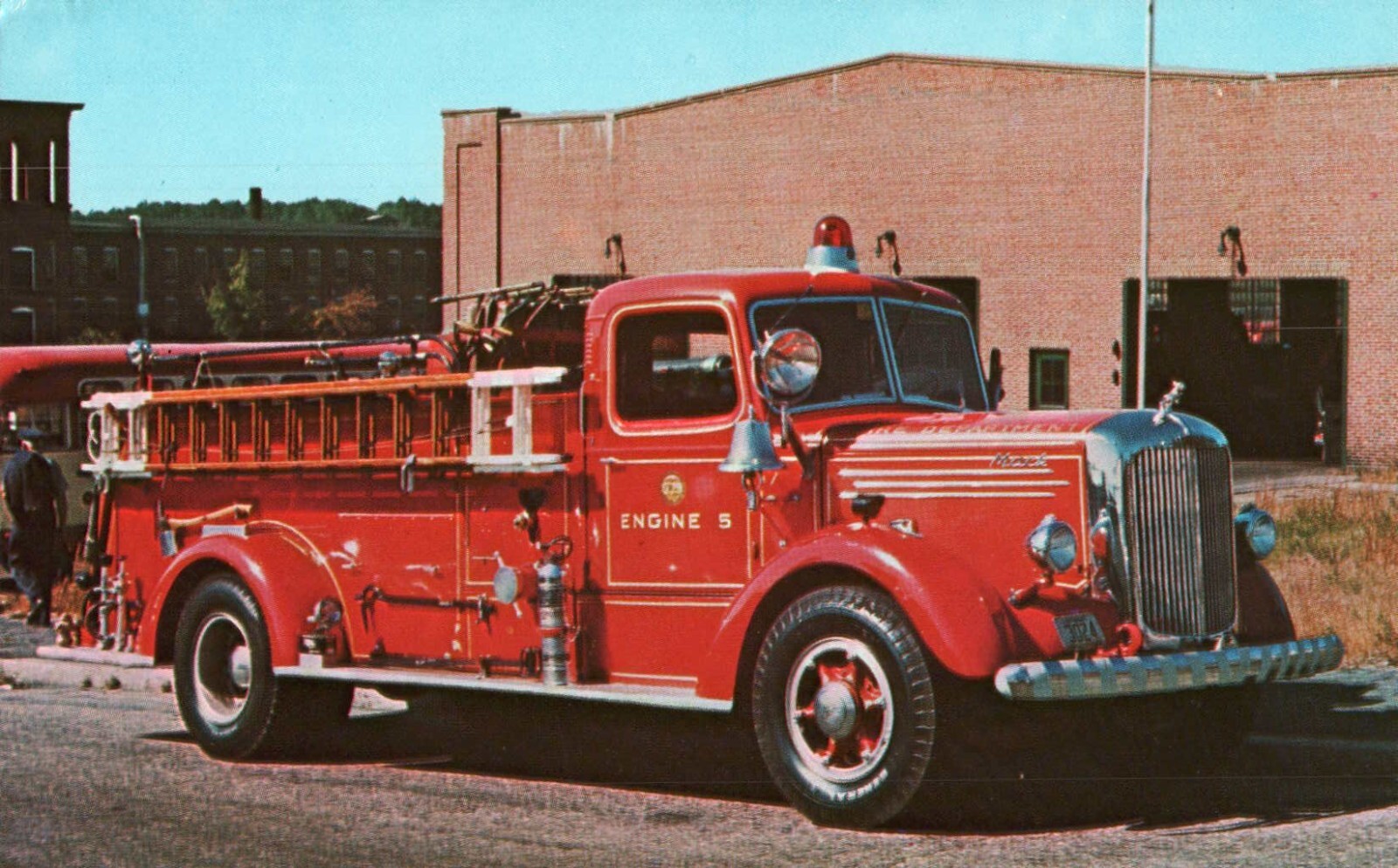 Fire Engine Manchester NH 1948 Mack Model B-75 w/ 750 GPM Hale Pump VTG Postcard