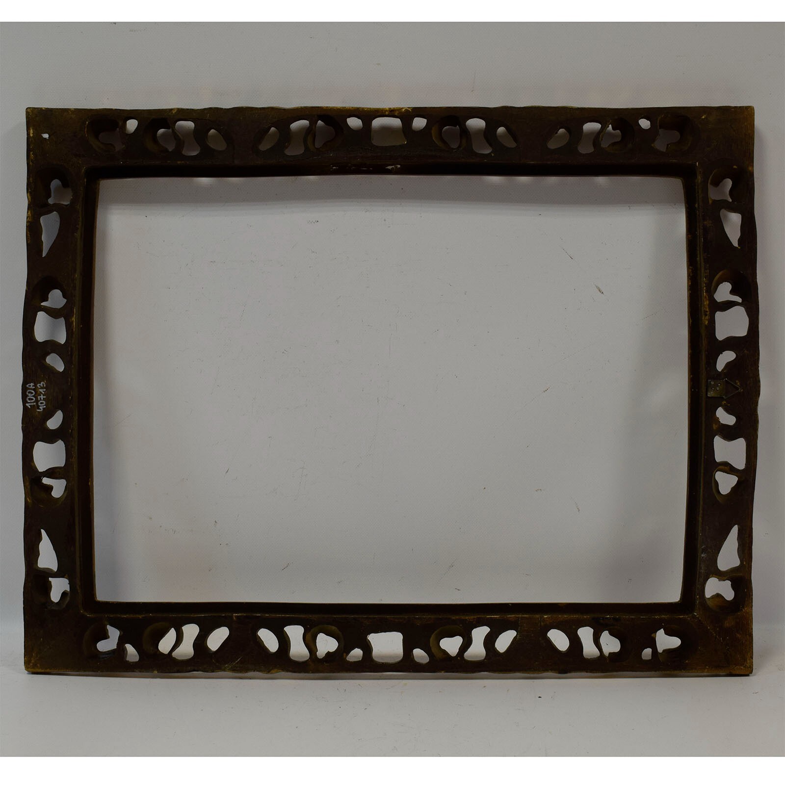 Old frame gold painted Internal: 24.0 x 17.1 in