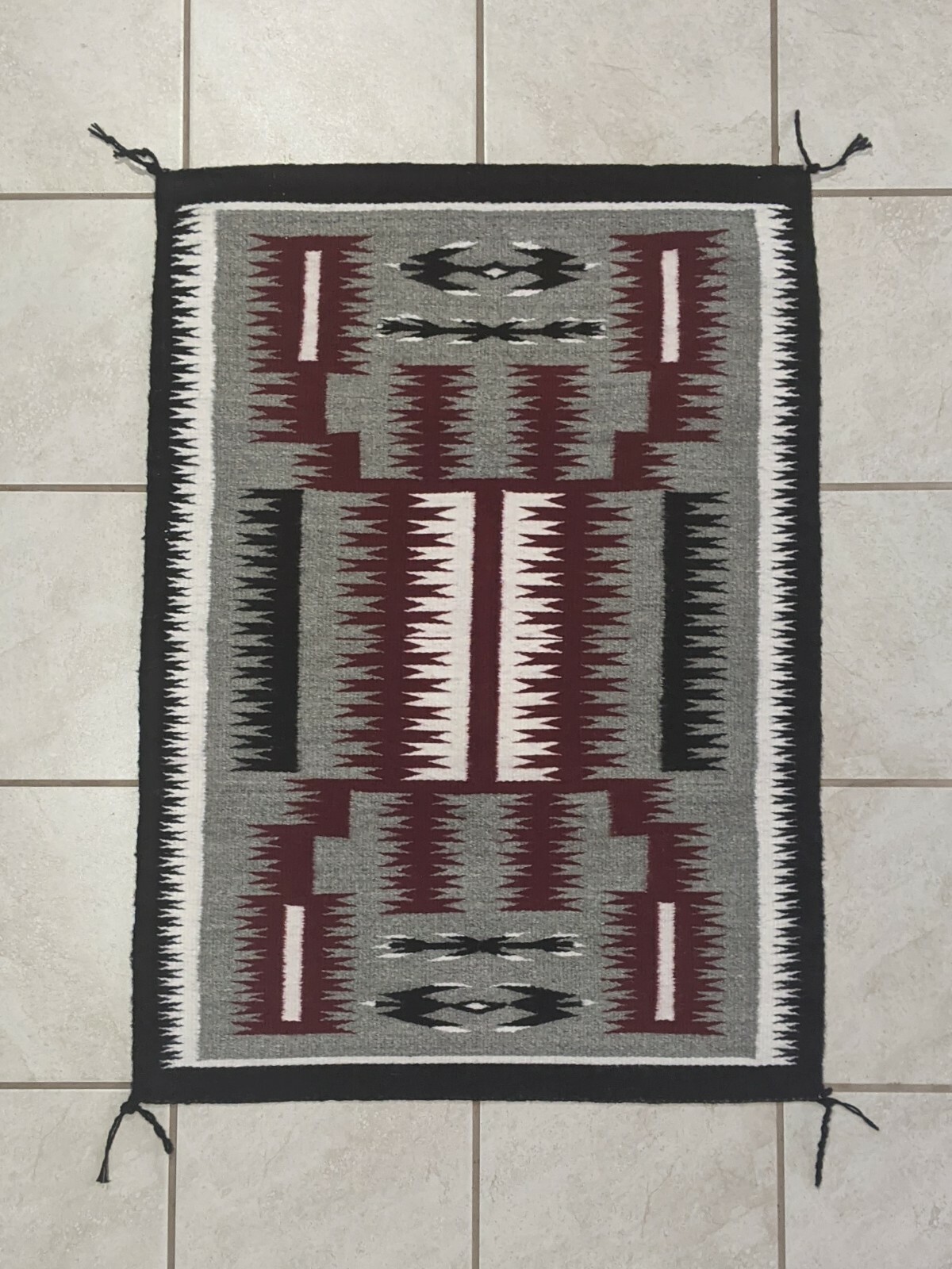 Navajo Handwoven Rug – 37.5in x 27in – Annie T. Jones