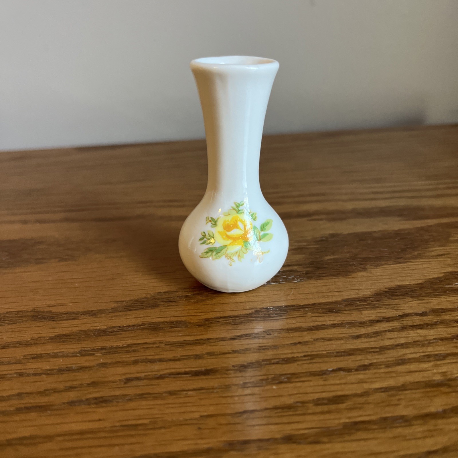 Vintage Miniature Vase Floral 2.5″ Tall Yellow Rose Floral Cottage Shabby Chic