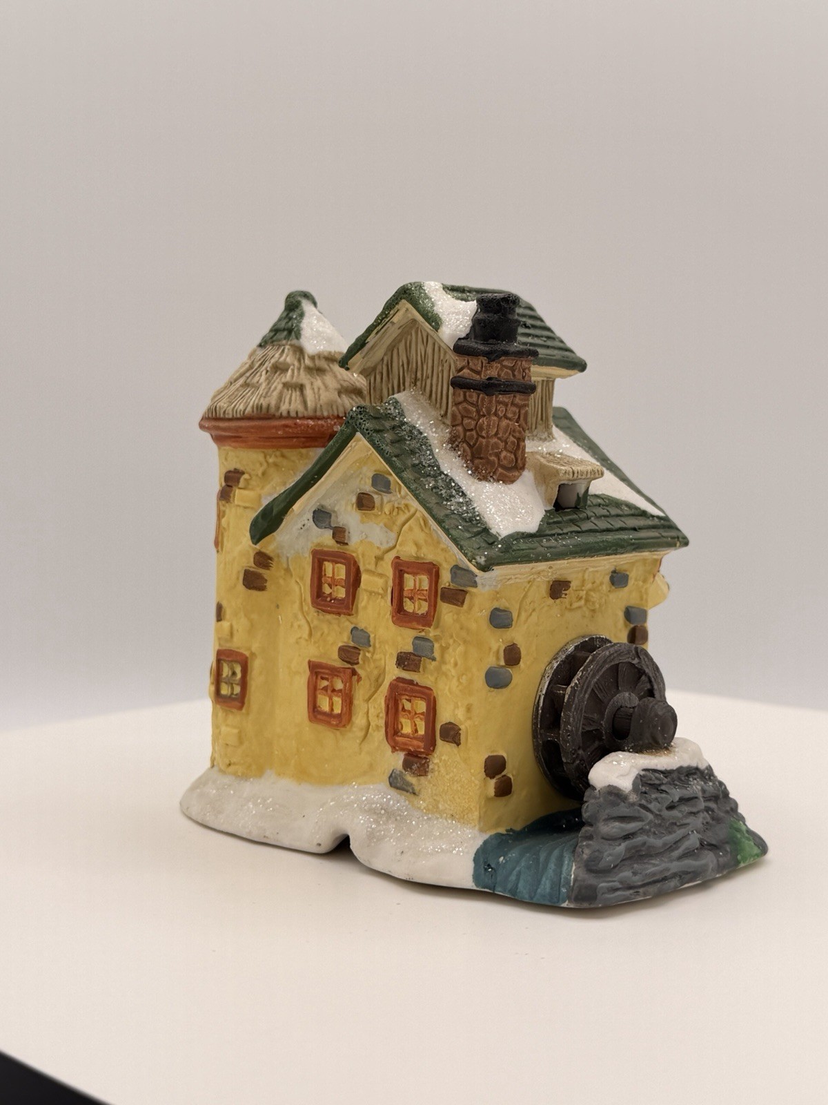 Cobblestone Corners Windham Heights Millhouse Christmas Village Decor 2004 A39