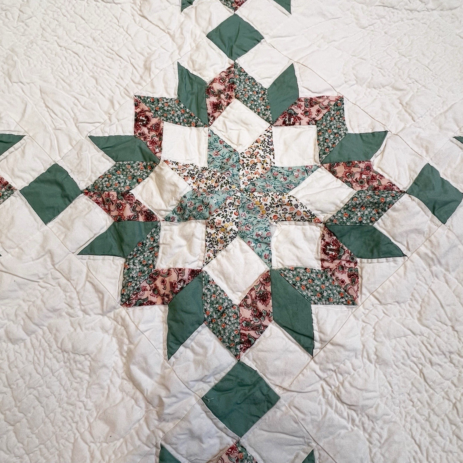 Handmade Vintage Eighth Point Star Patchwork Quilt Multicolor 85”x93” FLAW