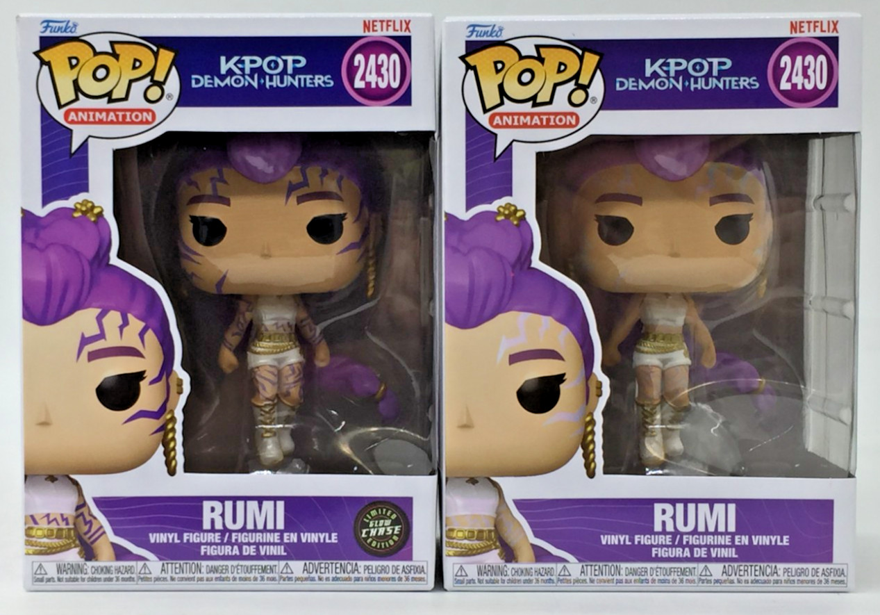 Funko Pop! K Pop Demon Hunters Rumi #2430 CHASE COMMON Set of 2 W/Protector