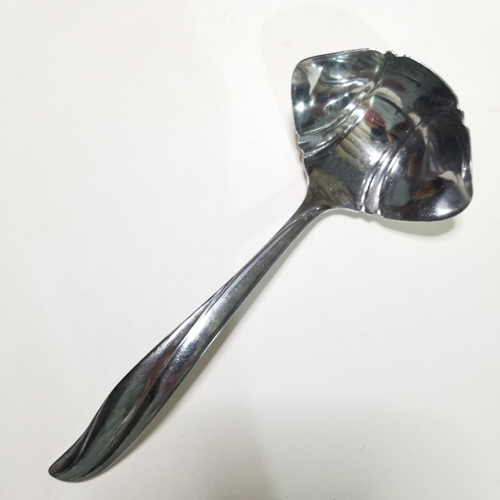 Amere Gravy Ladle Vintage Stainless Flatware Japan Retired Aef4 Swirl Glossy 6″