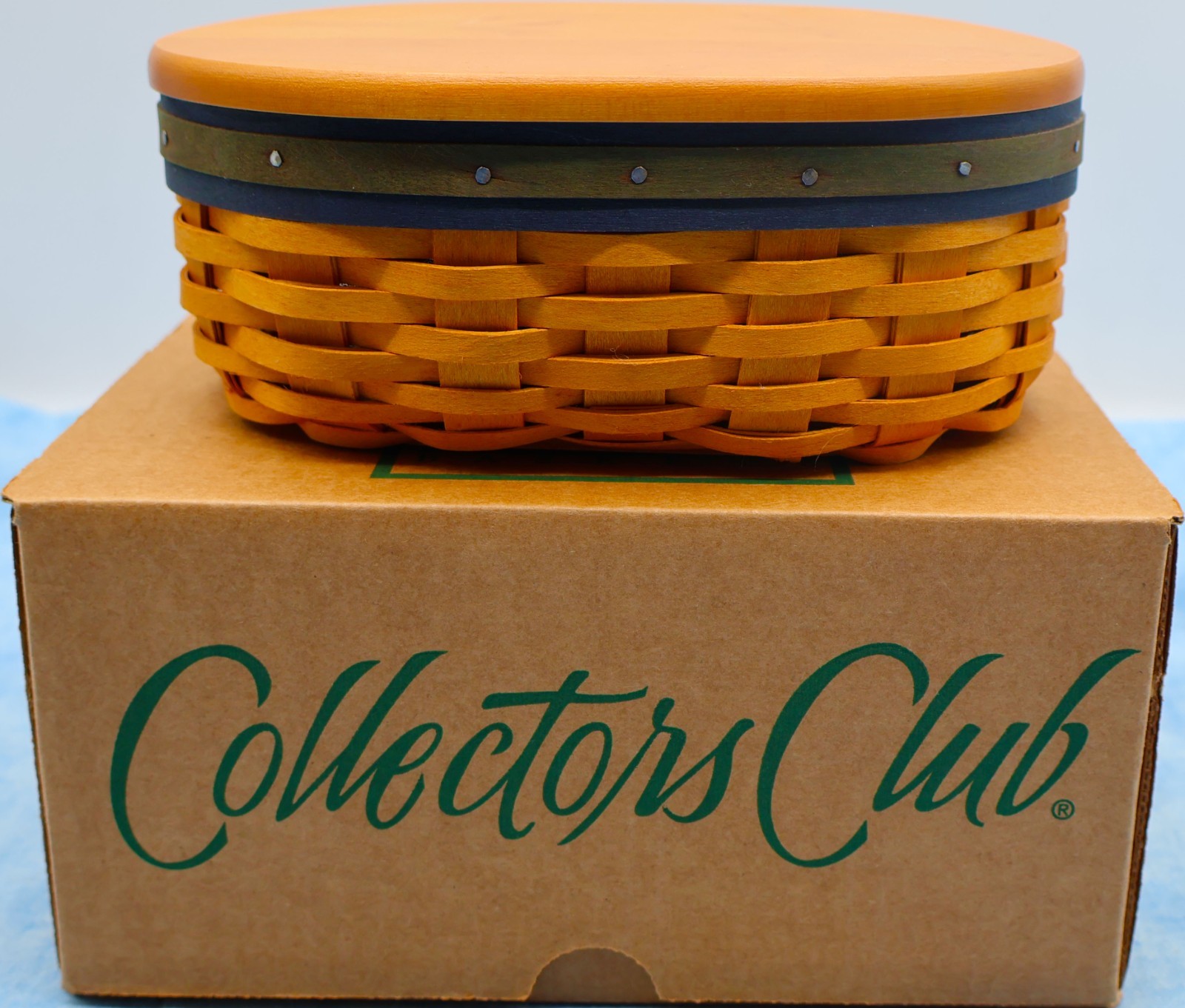 Longaberger 2002 Harmony No 4 Basket Lid Protector COA Box Collectors Club
