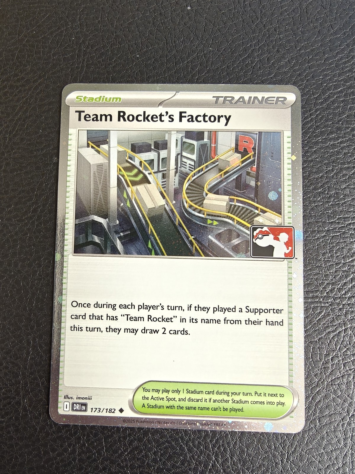 Pokémon TCG – Team Rocket’s Factory 173/182 Stamped Prize Pack Series 8 Holo