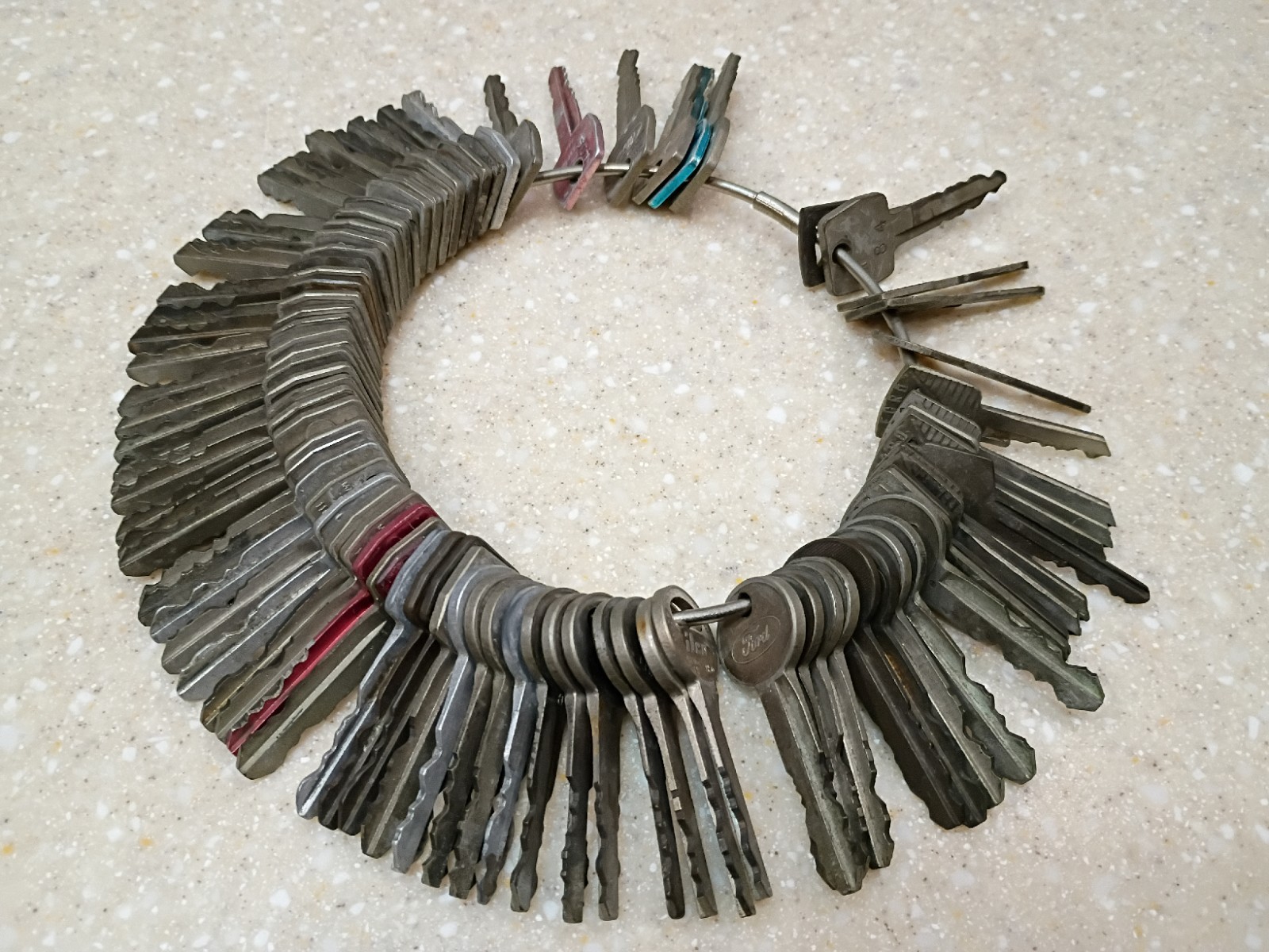 Vintage Lot 80 Ford Automotive Car truck Keys double single sided ignition door
