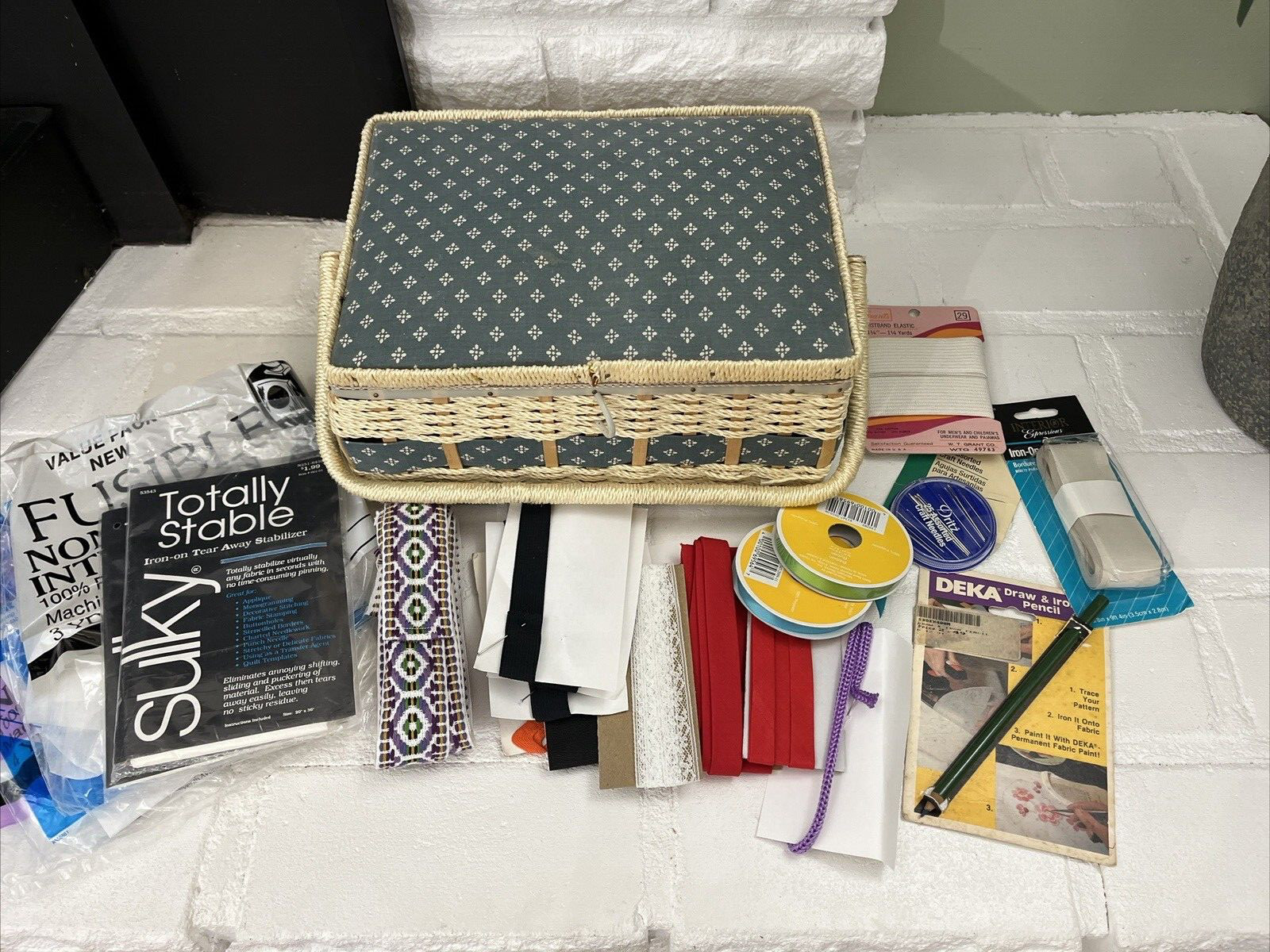 Vintage Mid Century Woven Sewing Basket Box Filled with Notions No Hook Closure