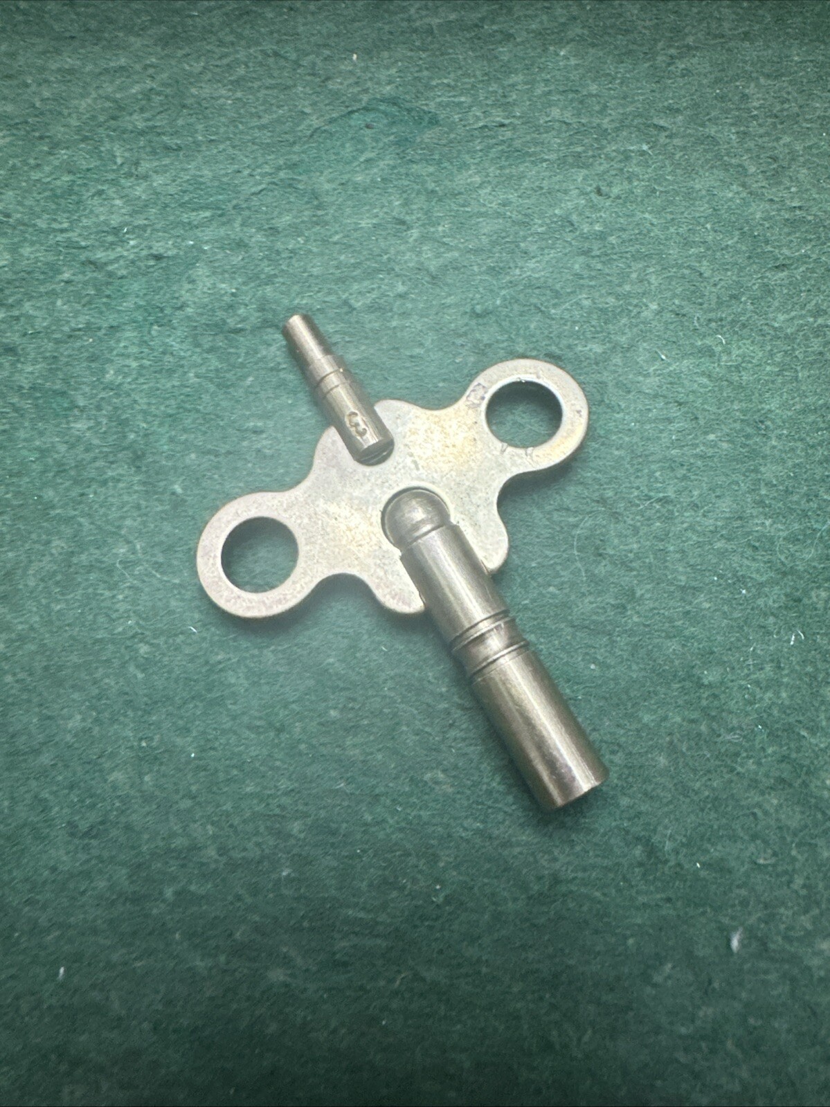 New Key (only) For Ingraham Clocks, See Movement Types In Photos