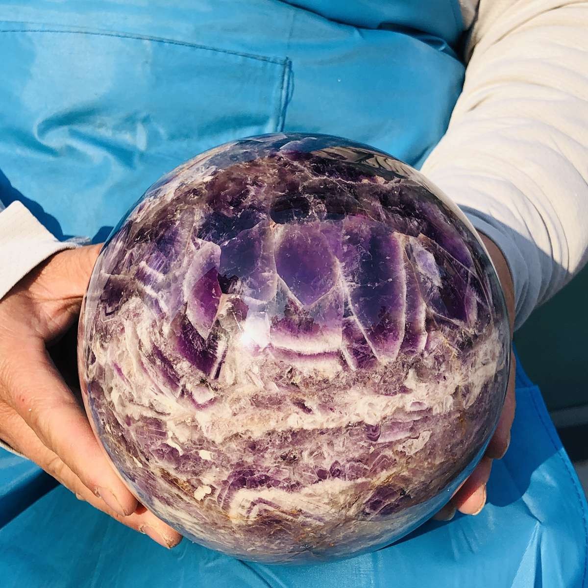 8.99LB Natural Beautiful Dream Amethyst Quartz Crystal Sphere Ball Healing