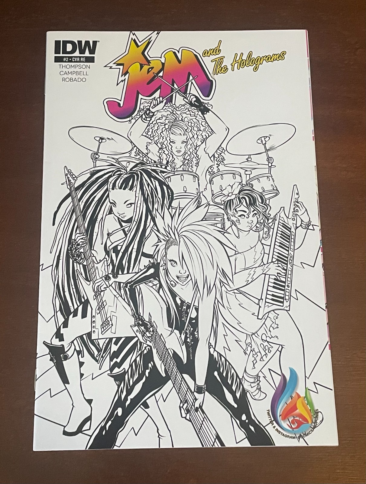 JEM and THE HOLOGRAMS #2 Sophie Campbell RE B&W VARIANT IDW 2015 Amazon TV