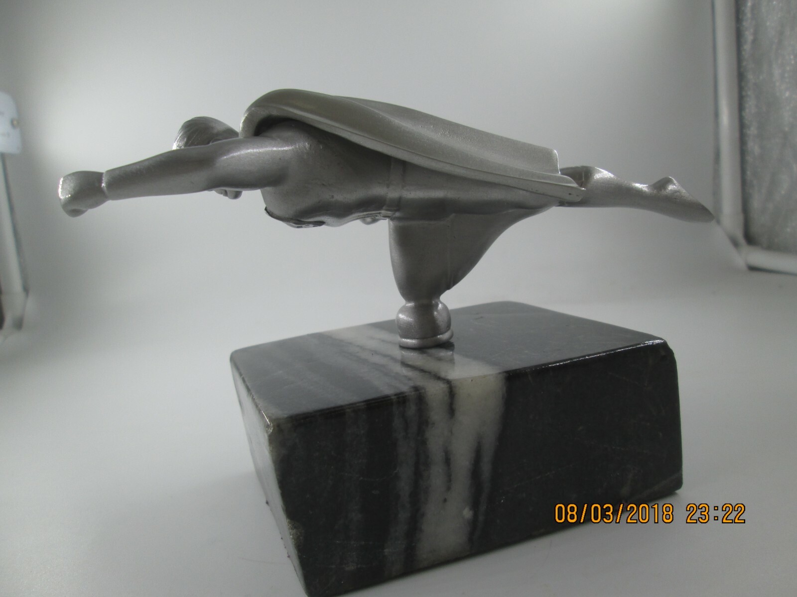 flying superman, kryptonite,clark kent, DC comics hotrod car hood ornament