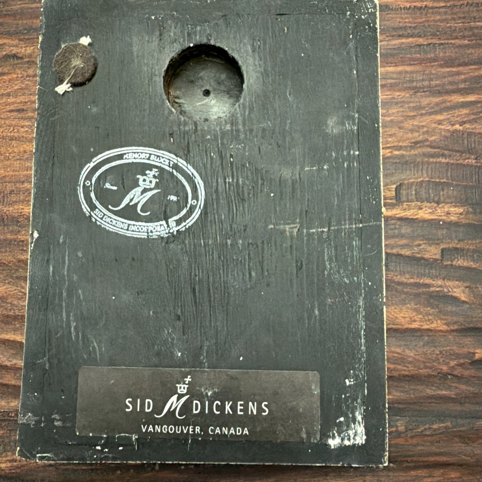 Sid Dickens Early Memory Block. PQ 16 Italian Molding Retired.(blonde)