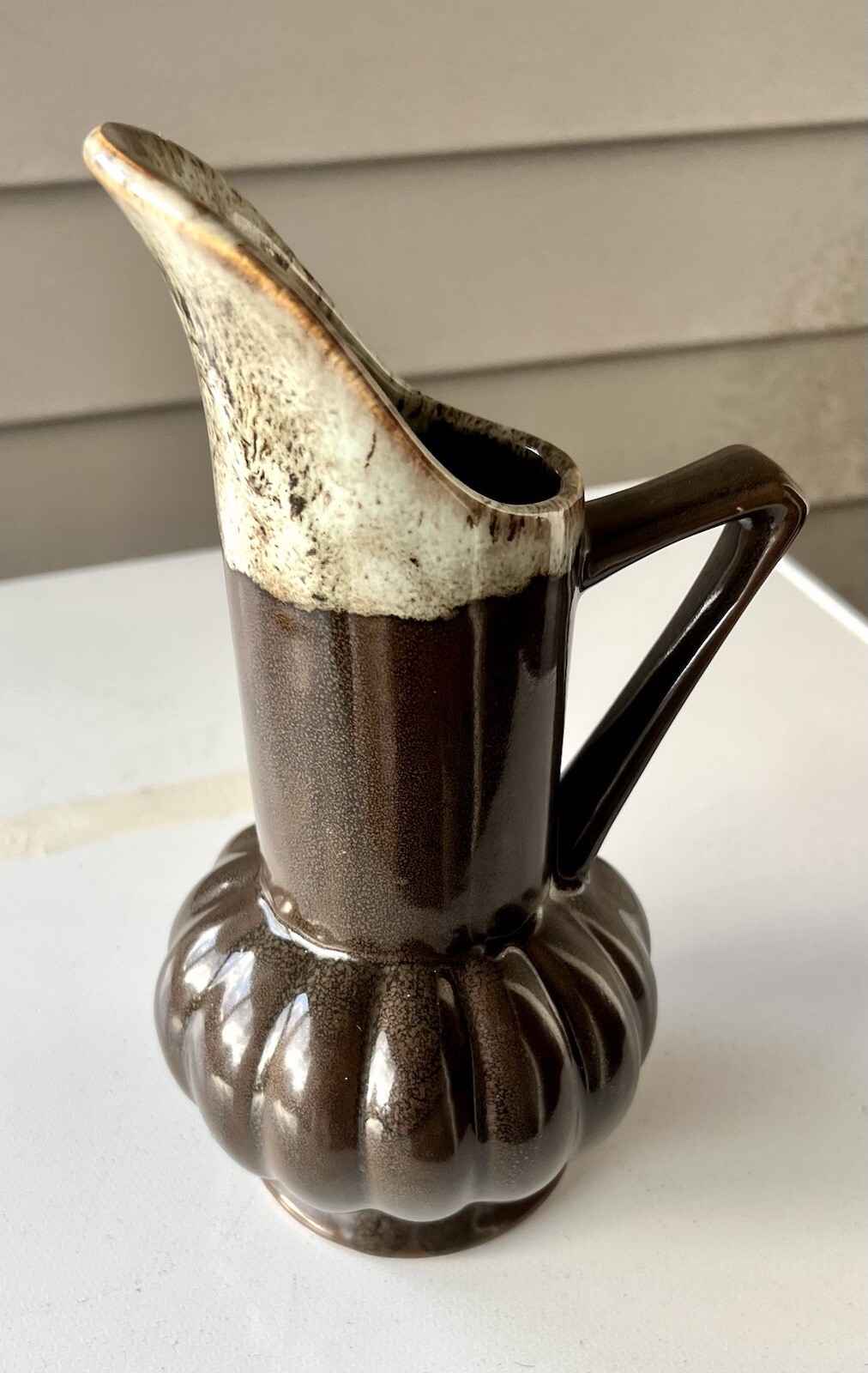 Vintage McCoy Brush Quality USA Pitcher Bronze Pottery Drip Glaze 9.75 inch 718