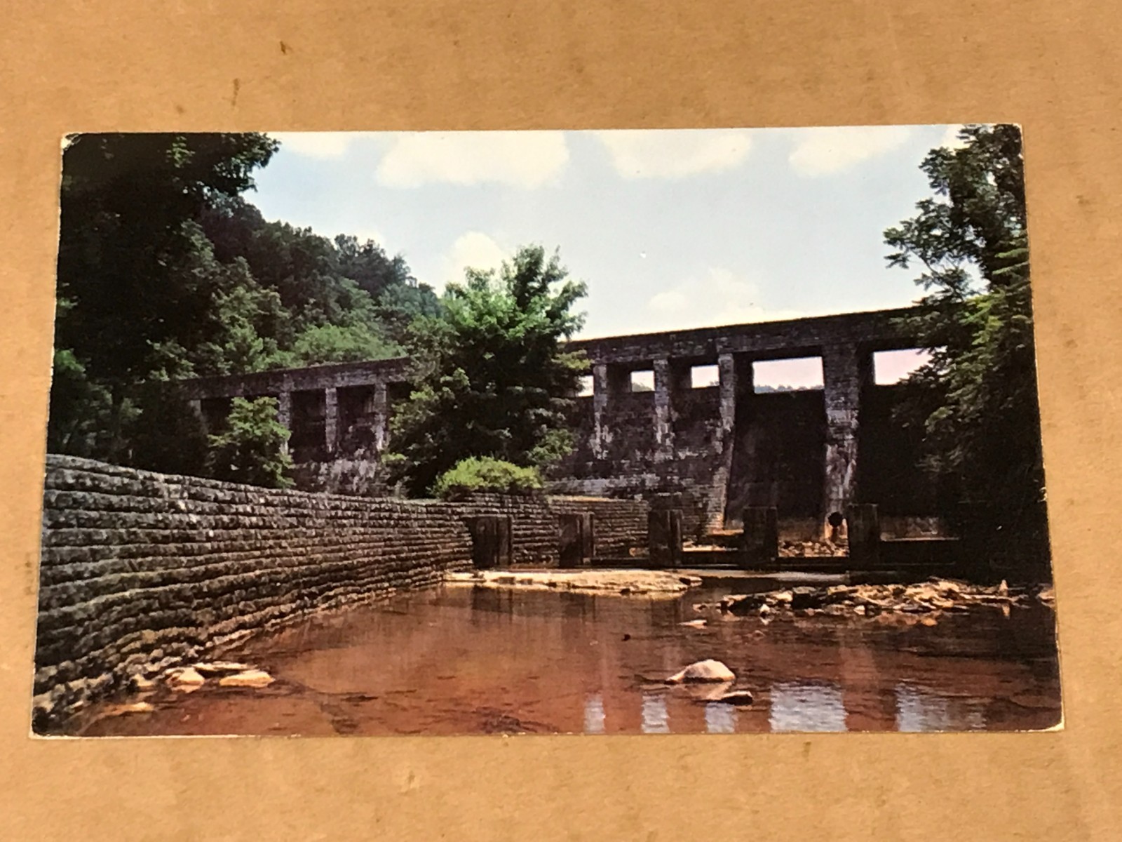 Vintage Postcard – Dam At Standing Stone State Park – 3.5″ x 5.5″