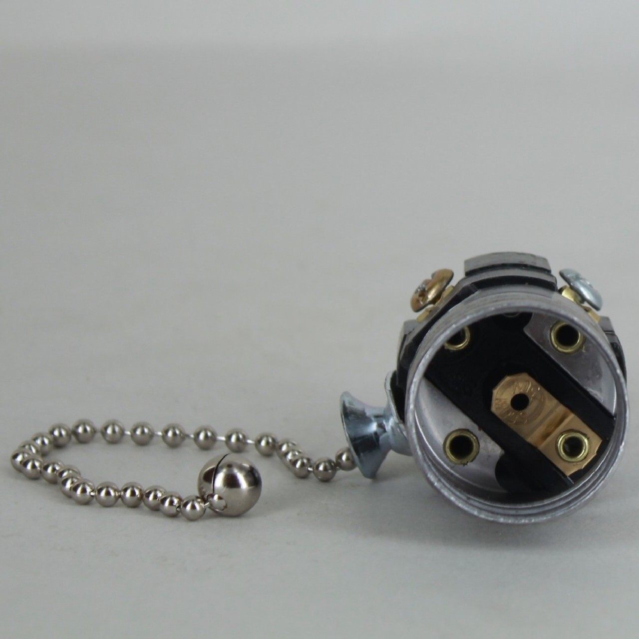 Pull Chain E26 Medium Base Lamp Socket Interior 5 Inch Nickel Chain 48320NJB
