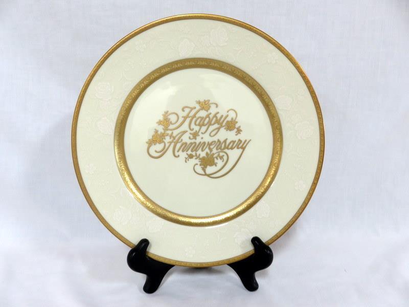 Lovely Mikasa 11″ Beige w/ Gold HAPPY ANNIVERSARY China Plate – New In Box