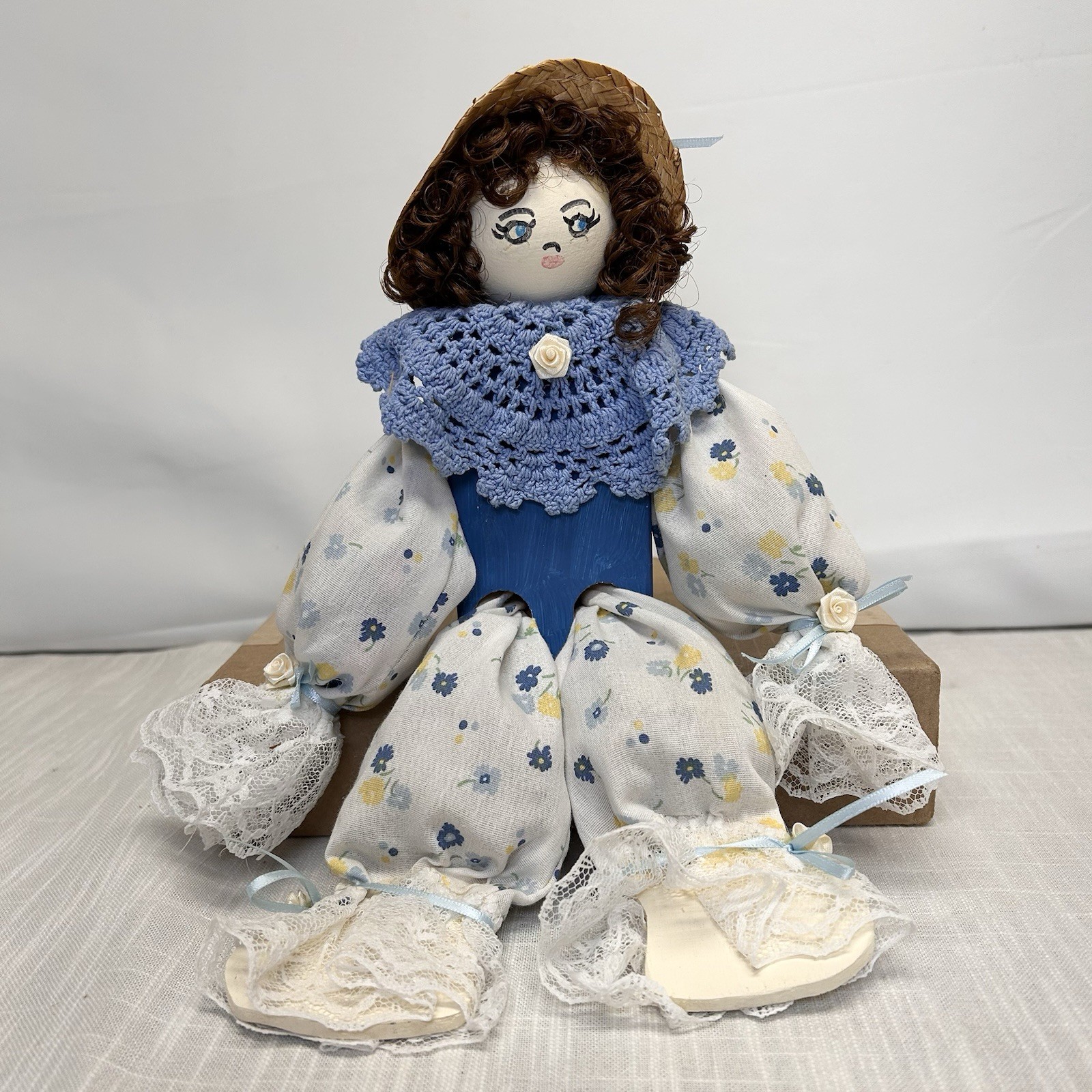 Handmade Folk Art Wooden Block Doll Country Americana Shelf Sitter Cloth Arms