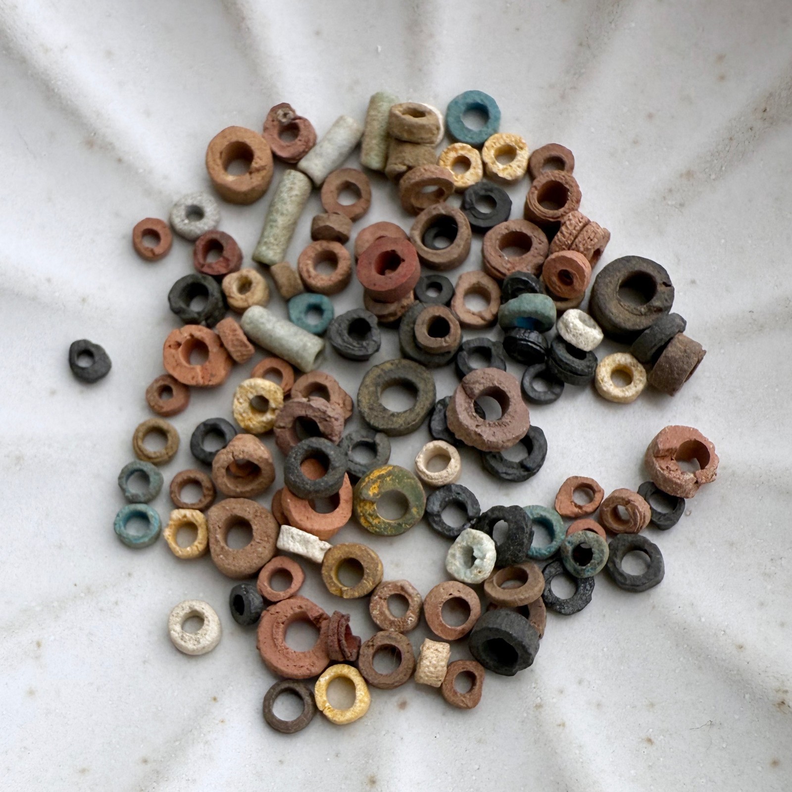 Lot of 100 pieces of Ancient Egyptian Faience Mummy Disc Beads 2500 Years Old