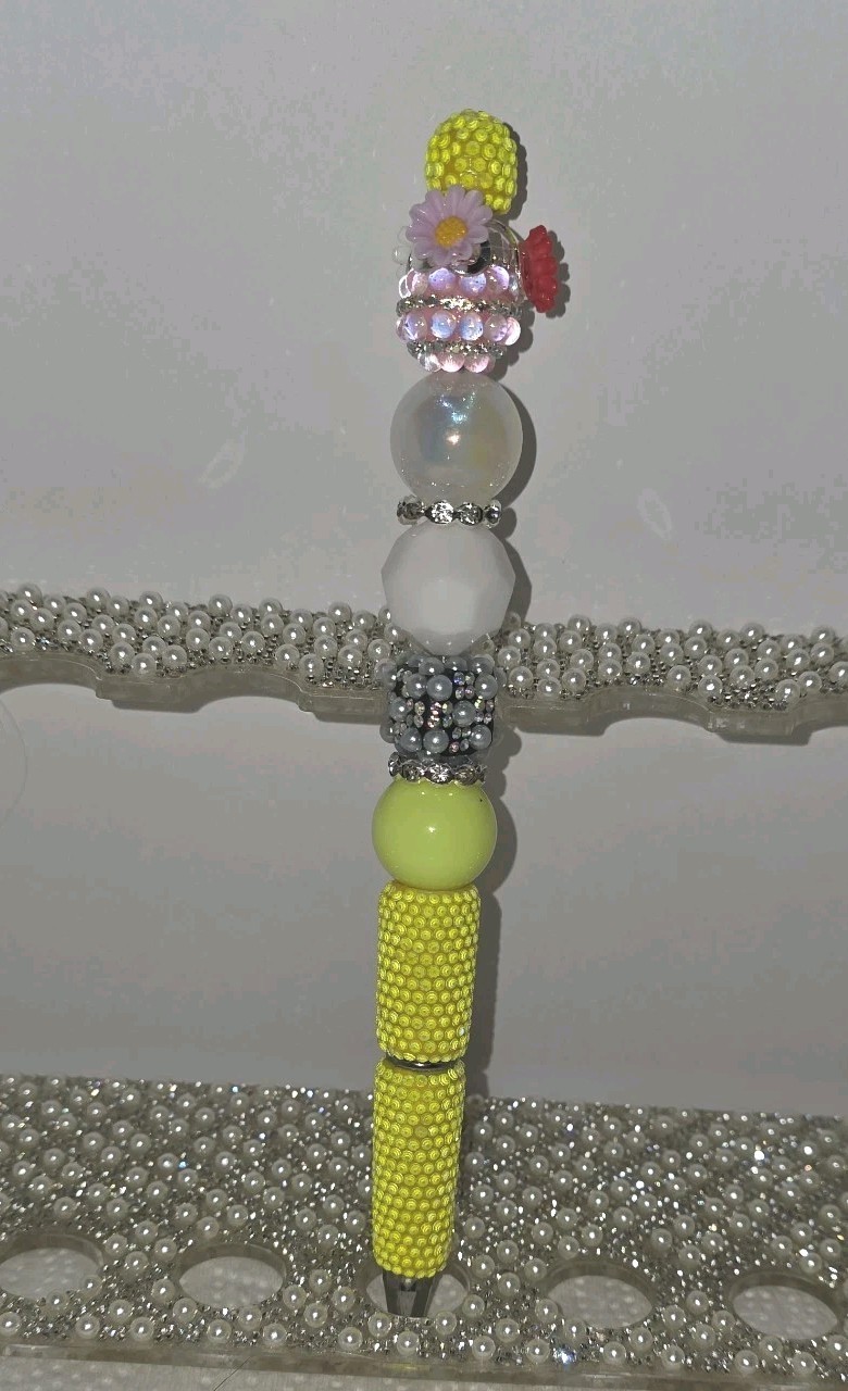 Handmade Beaded Ballpoint Pen, Black Ink, Plastic, silicone and acrylic beads