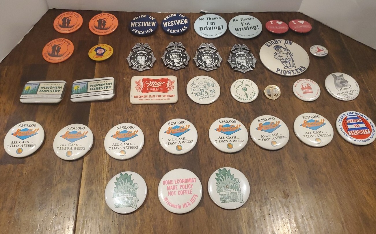 Vintage 1970-90s Wisconsin Businesses Groups Mixed Button Pin Pinback Lot of 35