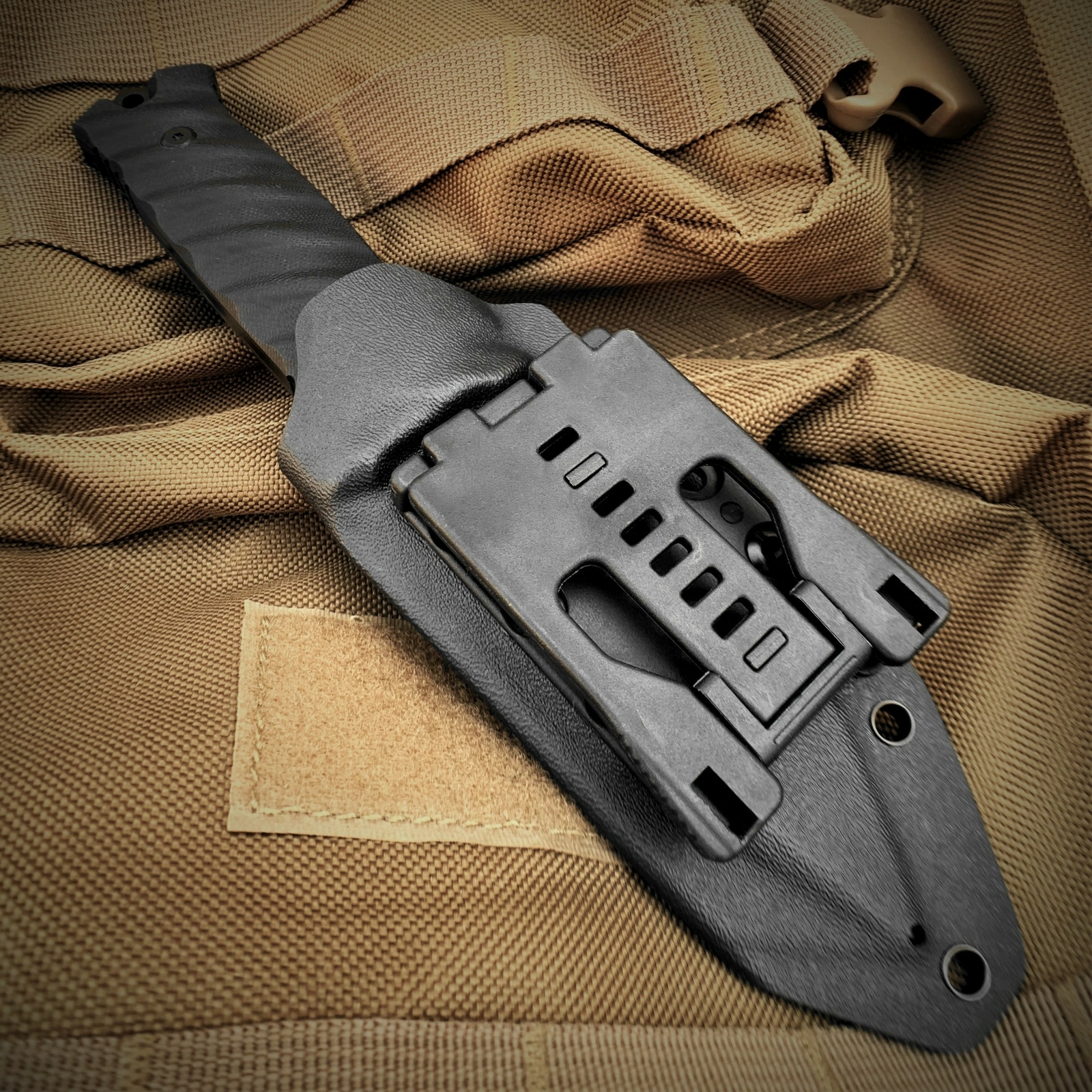 Takumitak 9.75″ Tactical Gear D2 Blade G10 Handles Molle Kydex Fixed Blade Knife